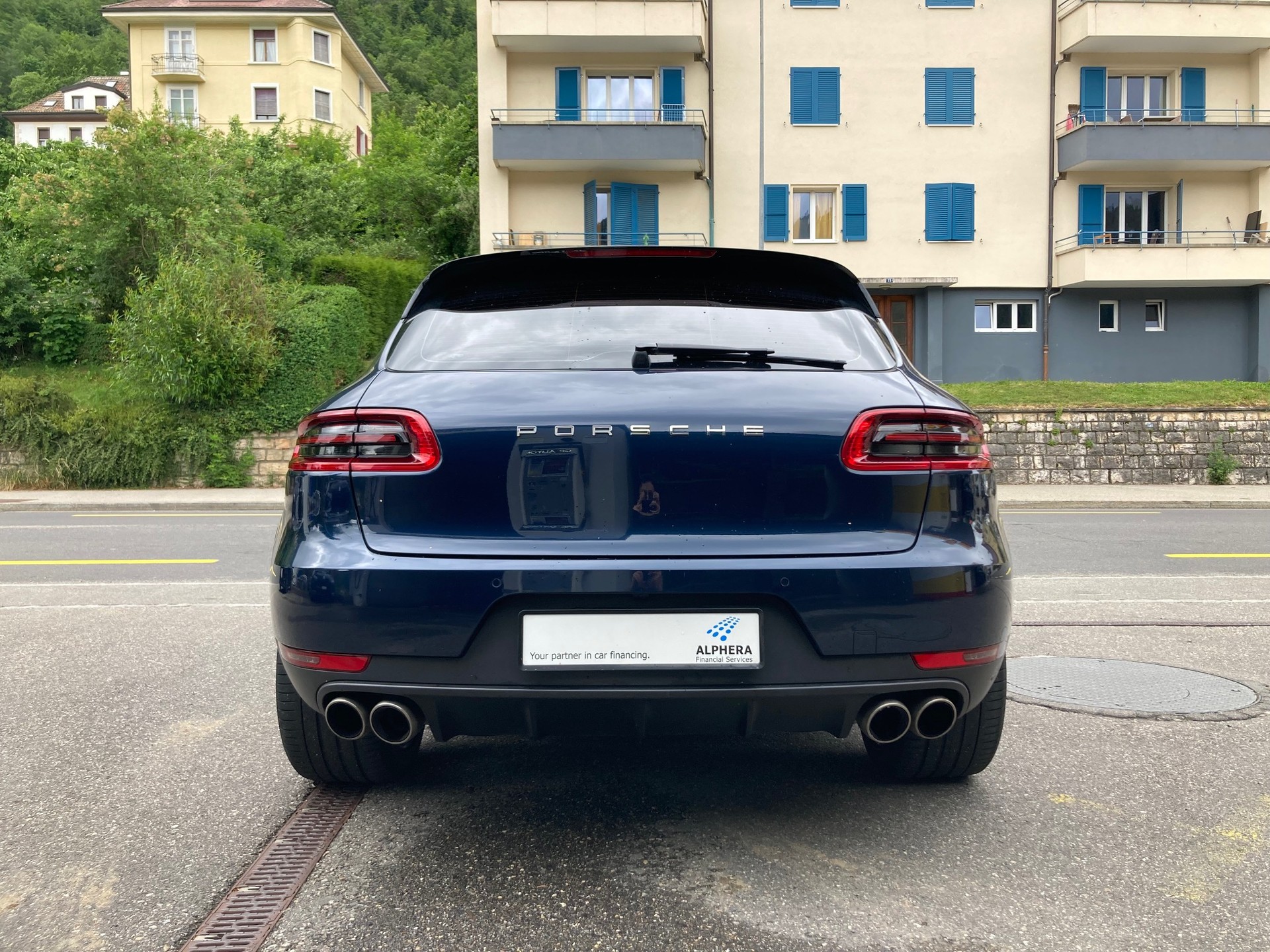 PORSCHE Macan S-image-4