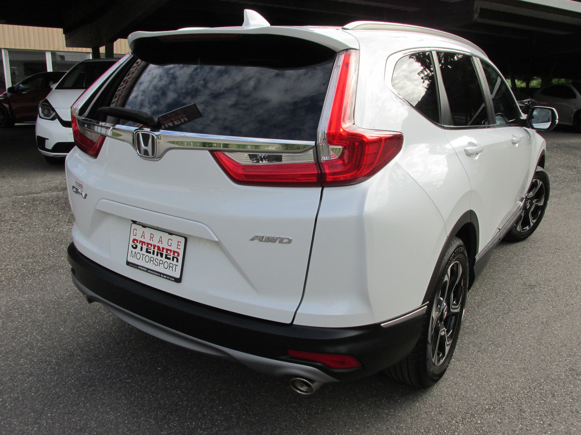 HONDA CR-V 1.5 i-VTEC Lifestyle 4WD Automatic-image-4
