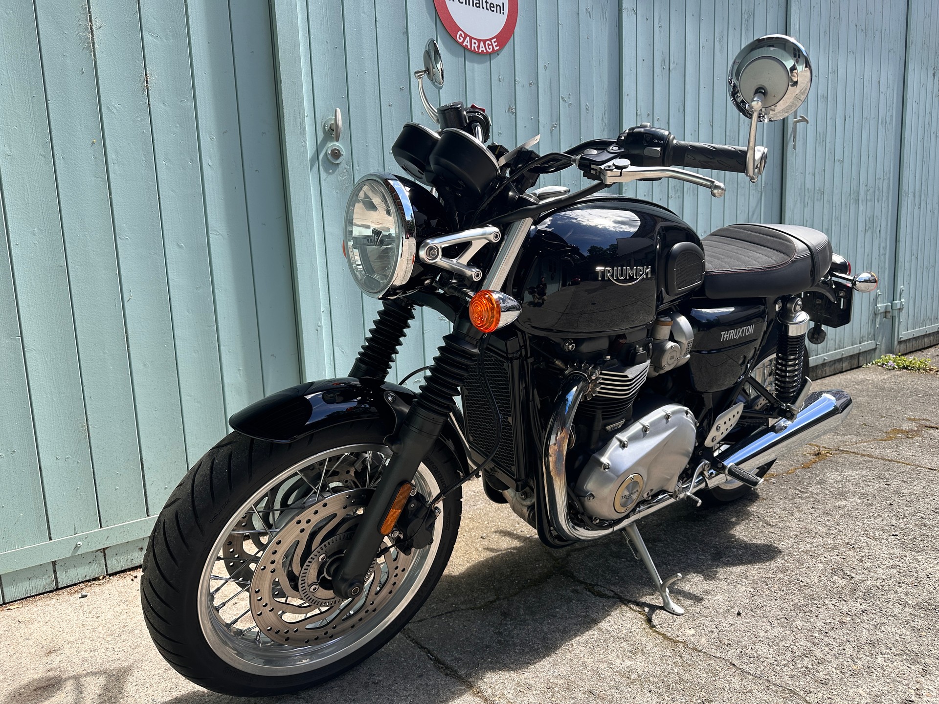 TRIUMPH Thruxton 1200 i ABS-image-2