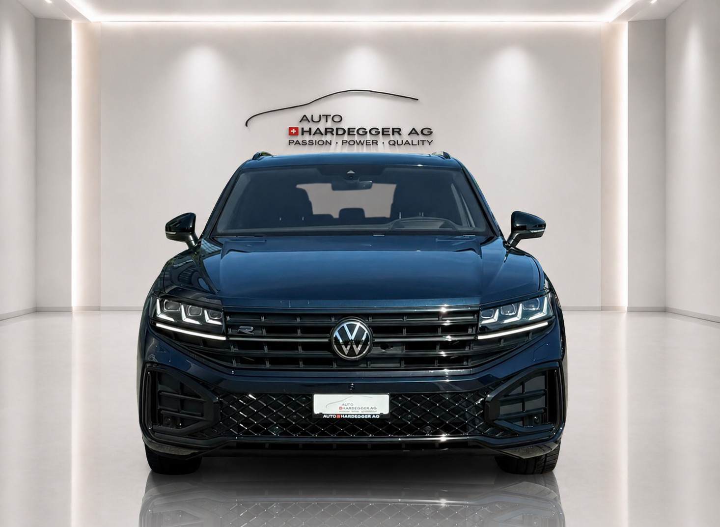 VW Touareg 3.0 TDI R-Line Tiptronic Vollausstattung! Garantie!-showroom-element-3