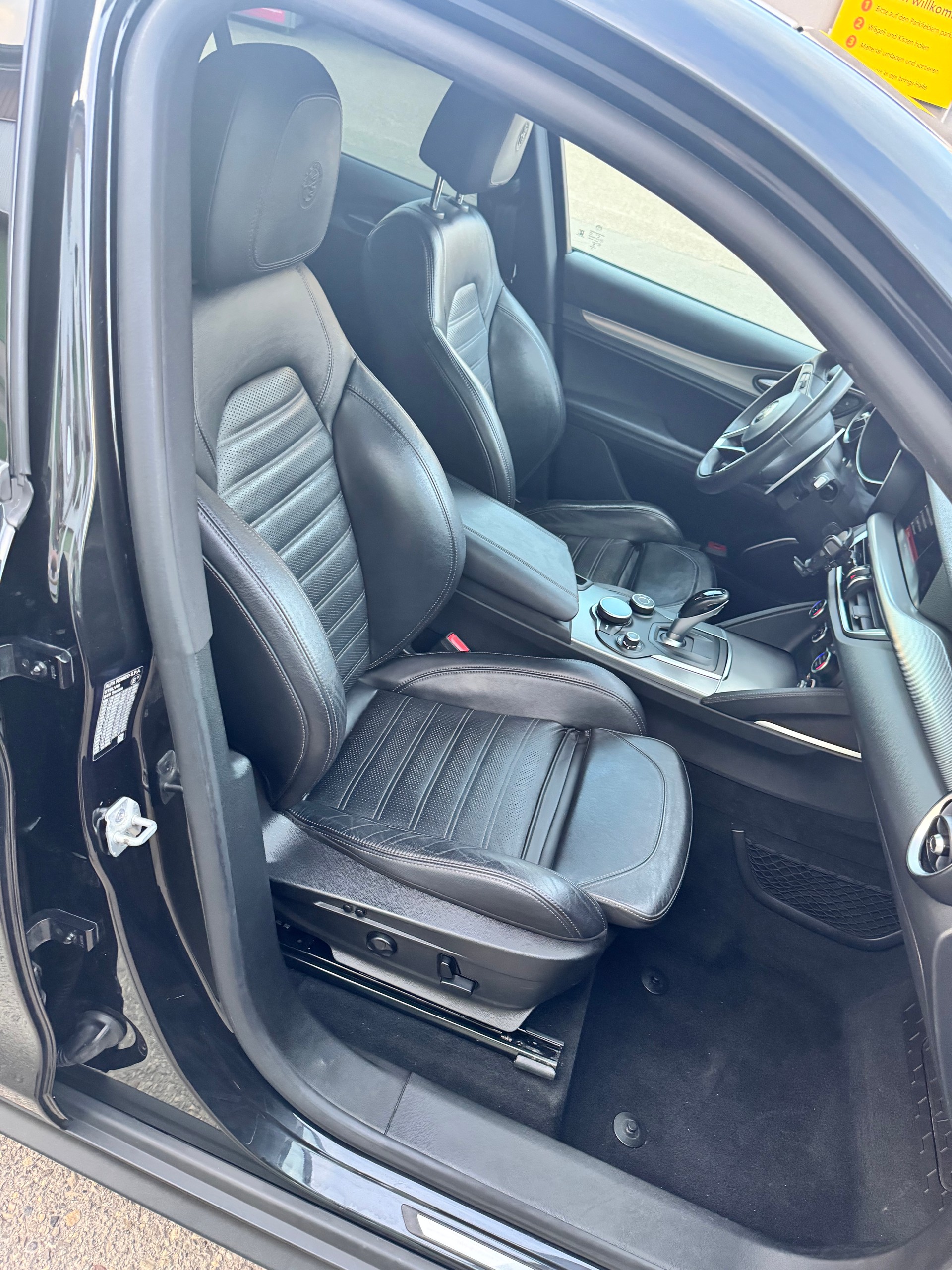 ALFA ROMEO 2.2 D Q4 210 Executive-image-6