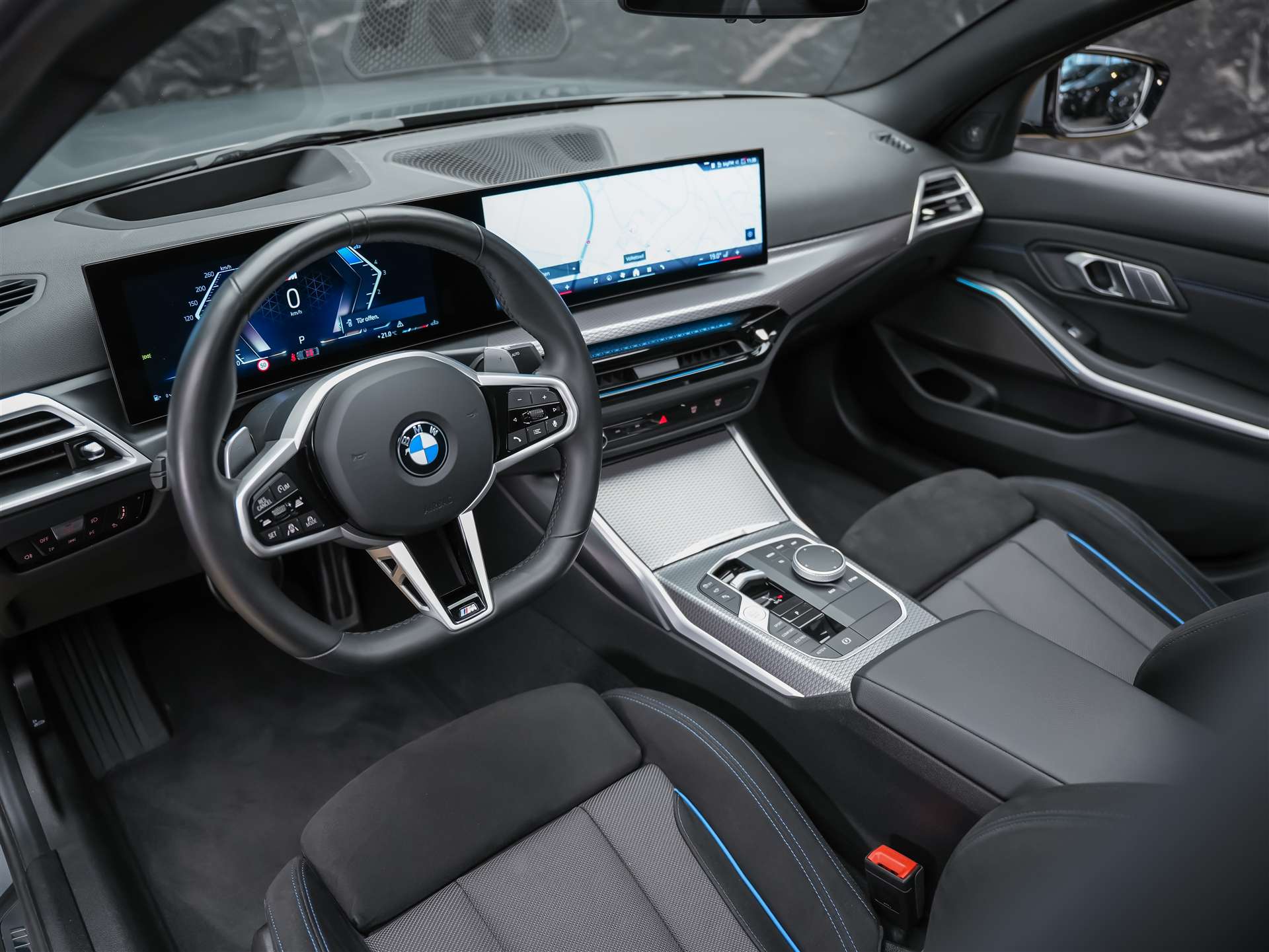BMW 320d xDrive Steptronic M Sport Pro *Facelift*Standheizung*Panorama*-image-8
