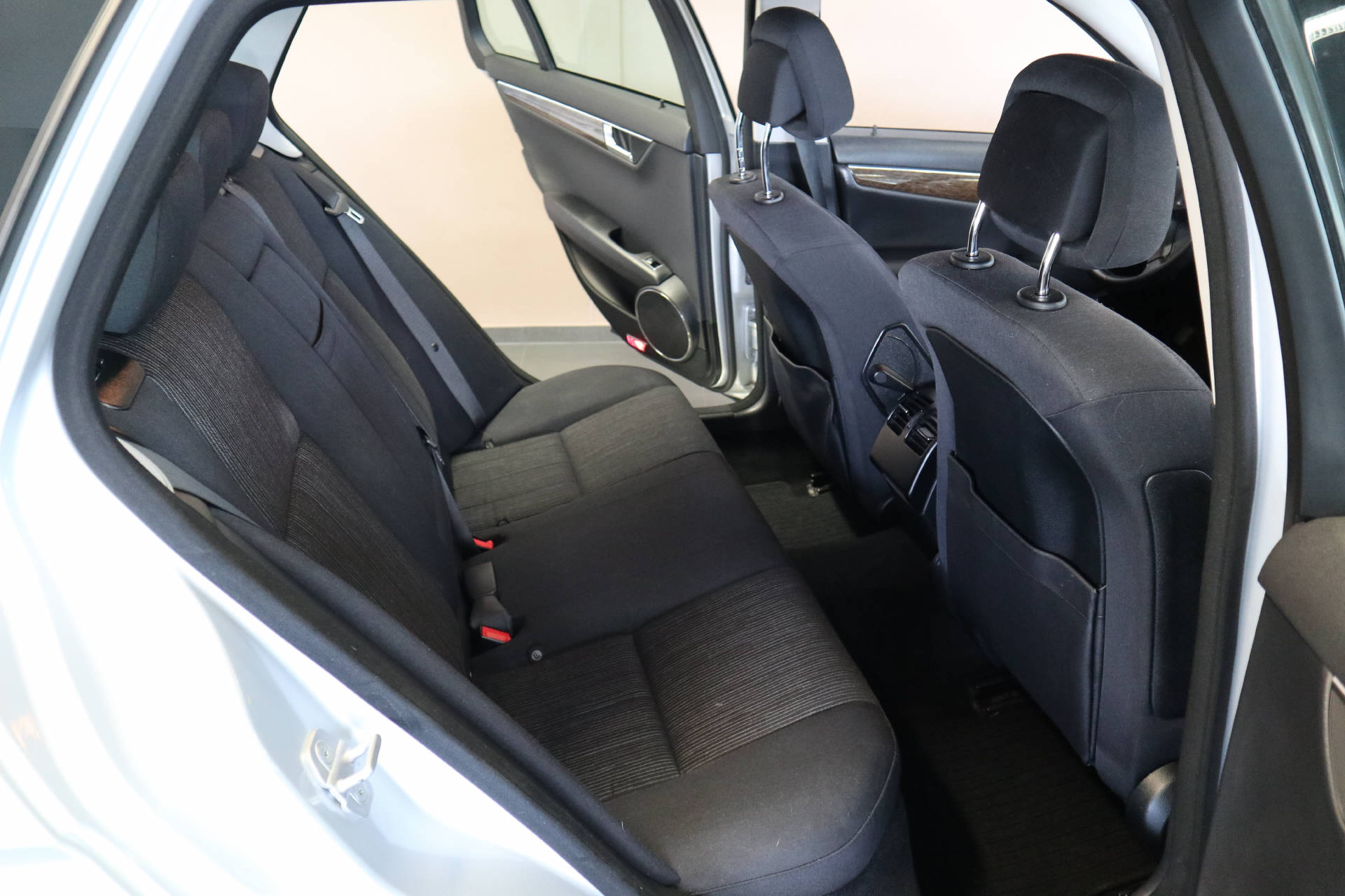 MERCEDES-BENZ C 250 CDI BlueEF Kombi-image-8