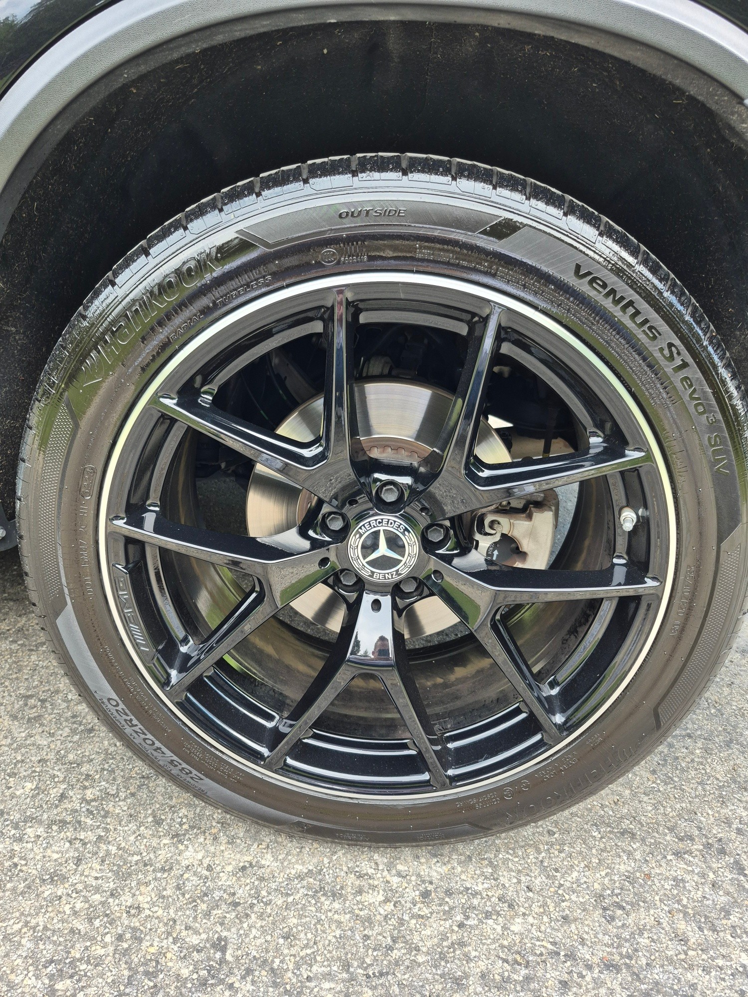 MERCEDES-BENZ GLC 220 d AMG Line 4m-image-9