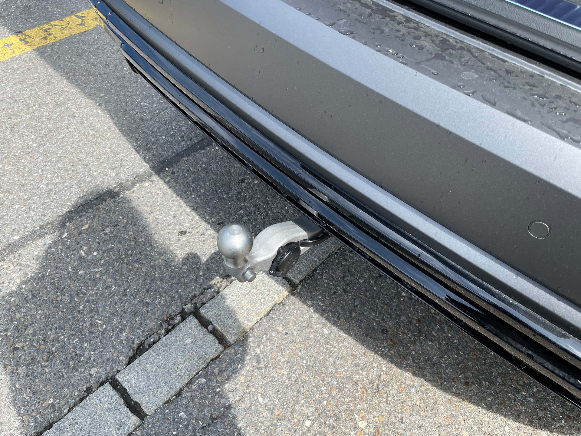 VW Touareg 3.0 TDI R-Line Final Edition Tiptronic, VOLLAUSSTATTUNG-image-11