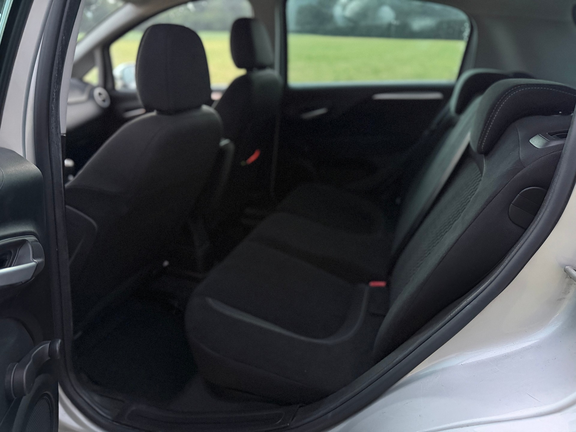 FIAT Punto 0.9 Twinair MYSTYLE | MFK | frisch Service | Klima | Bluetooth | USB | 1.Hand |-image-10