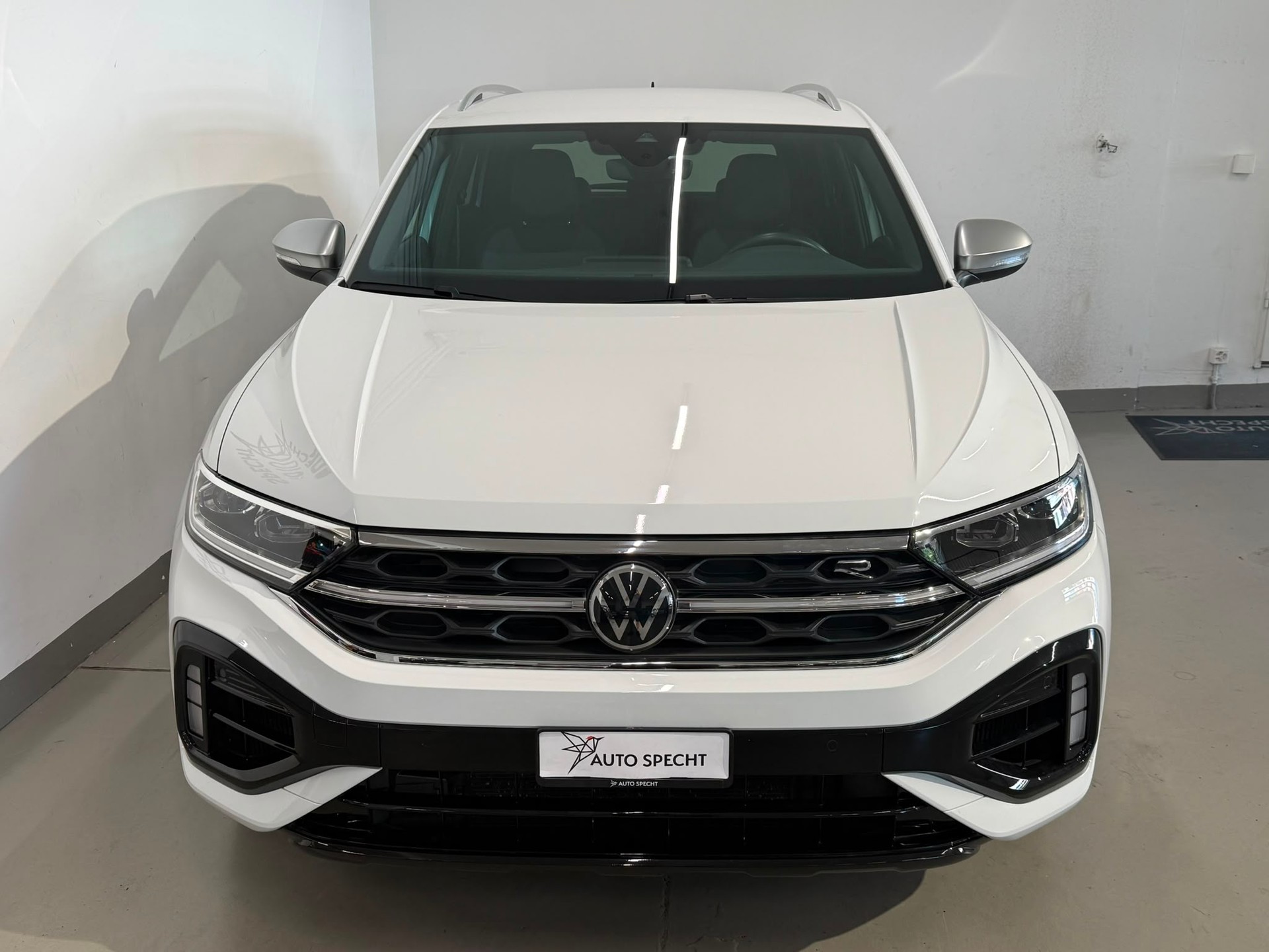 VW T-Roc 2.0 TSI R DSG 4Motion-showroom-element-2