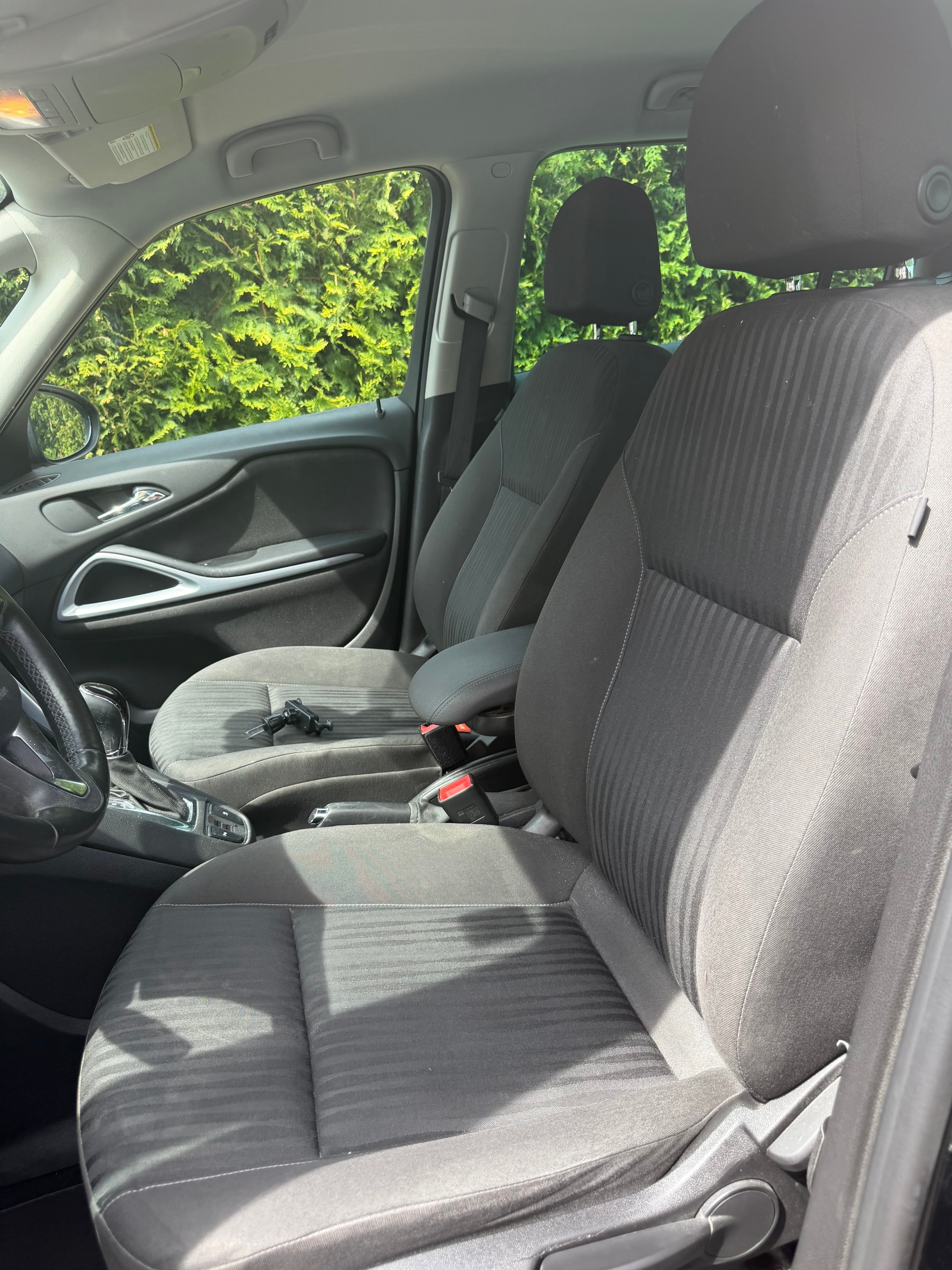 OPEL Zafira 1.4i 16V Turbo Enjoy Automatic-image-7