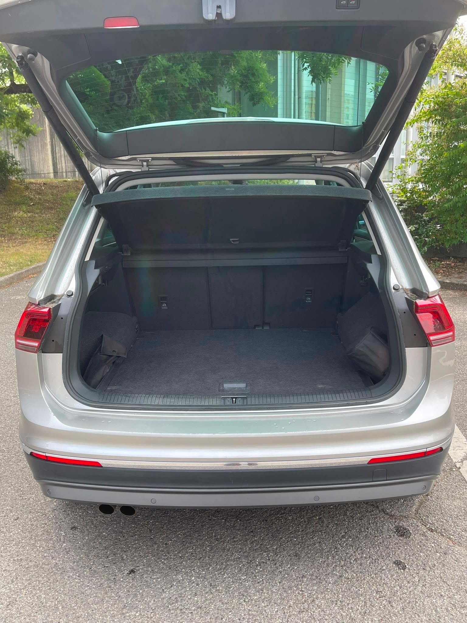VW Tiguan 2.0TSI Highline 4Motion DSG-image-4