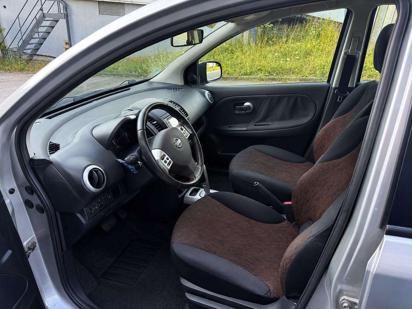 NISSAN Note 1.6 acenta Automatic-image-9