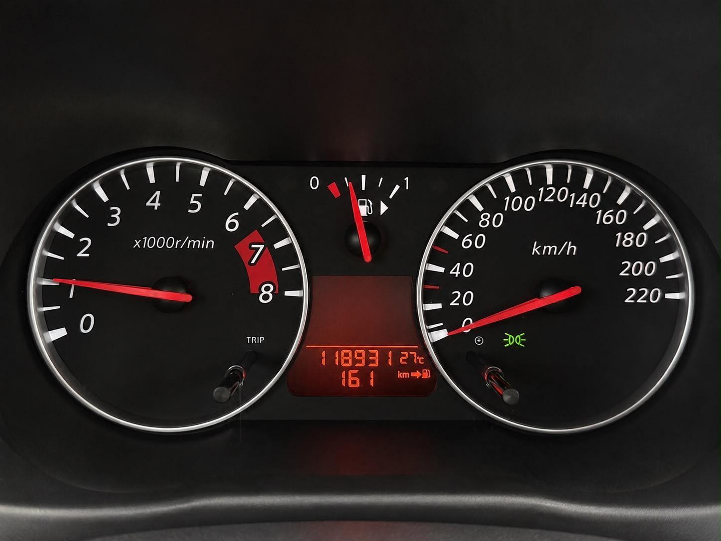NISSAN Note 1.6 acenta Automatic-image-8