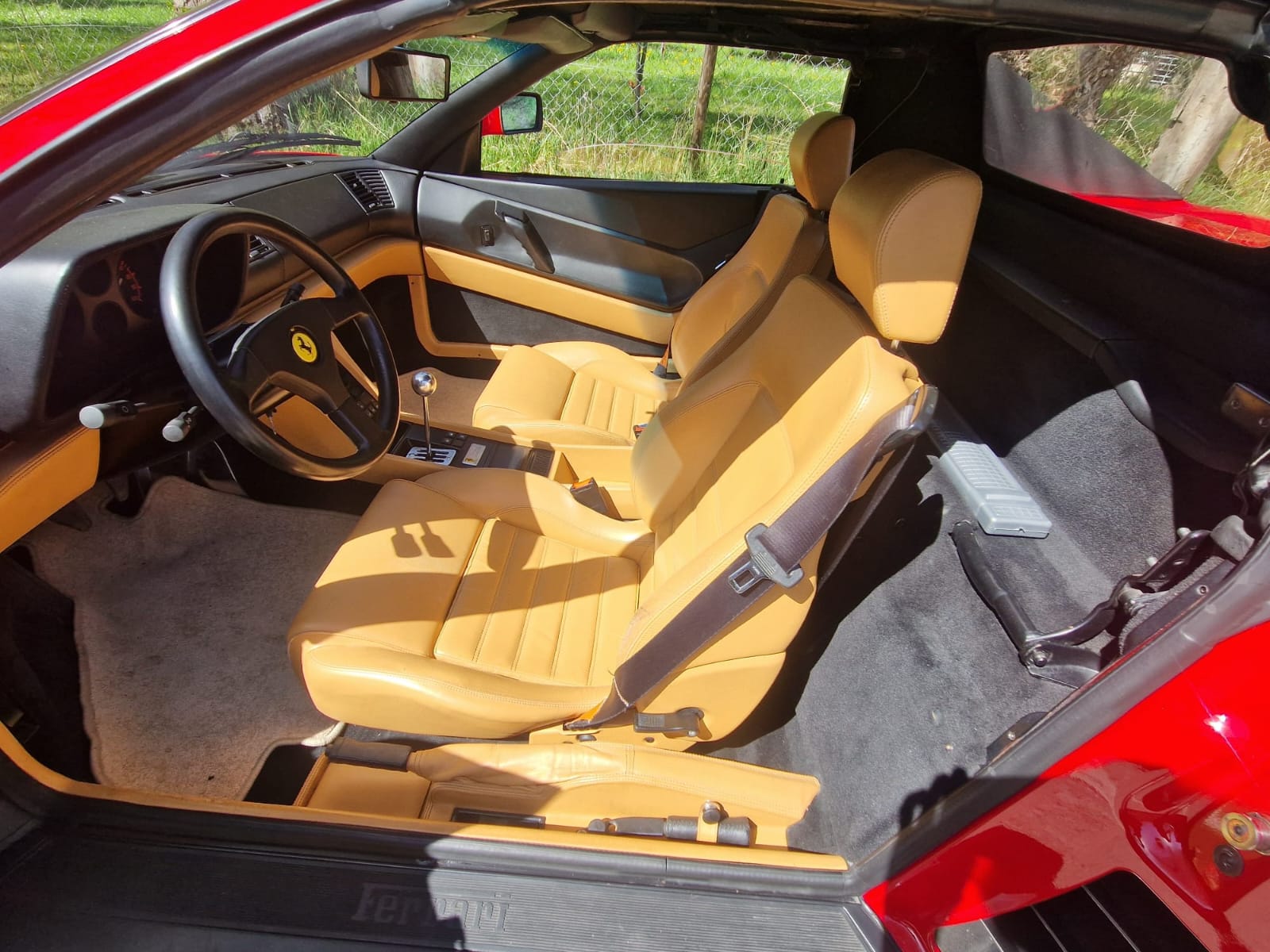 FERRARI 348 Spider-image-3