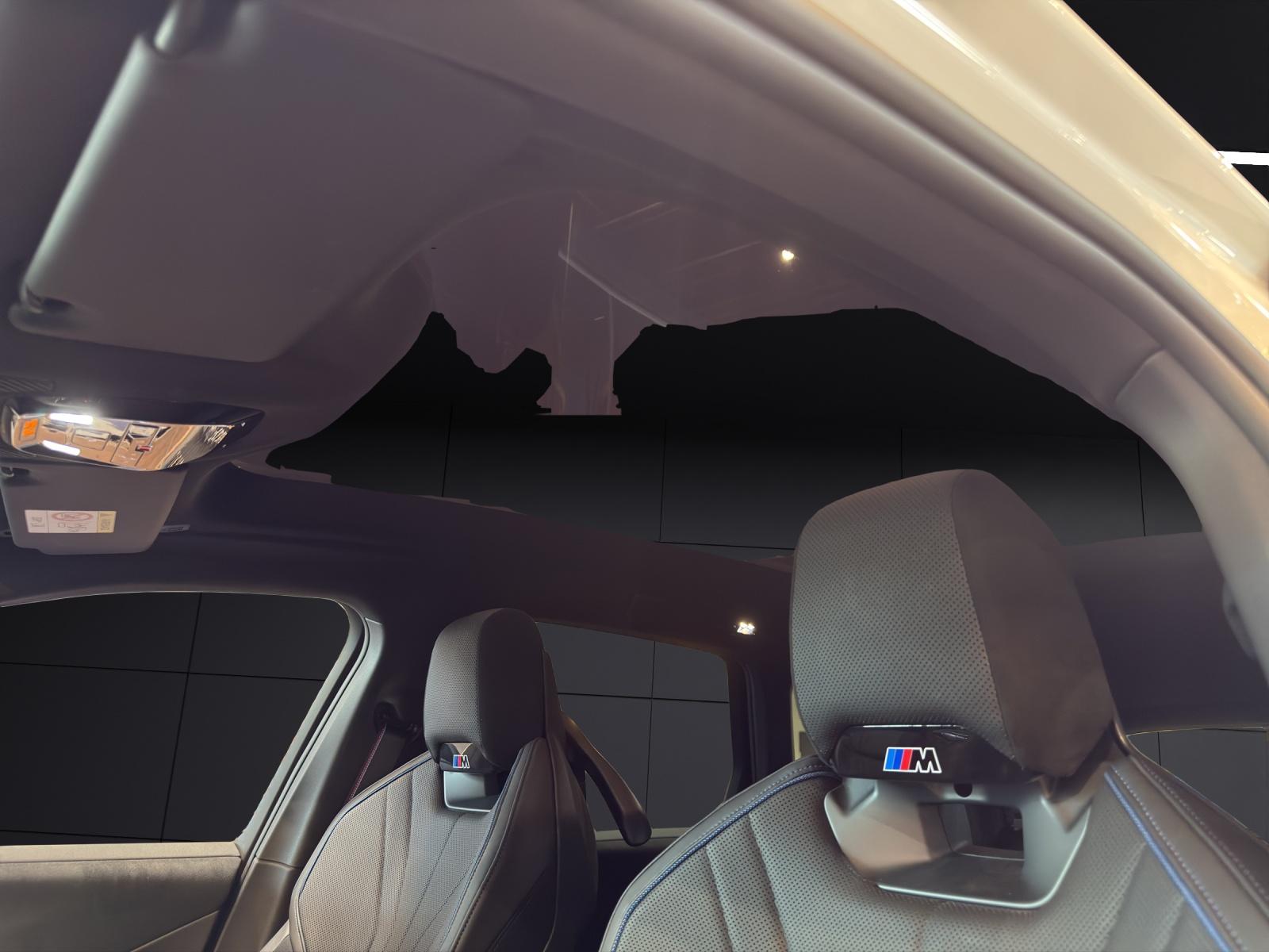 BMW iX3 50 xDrive-image-15