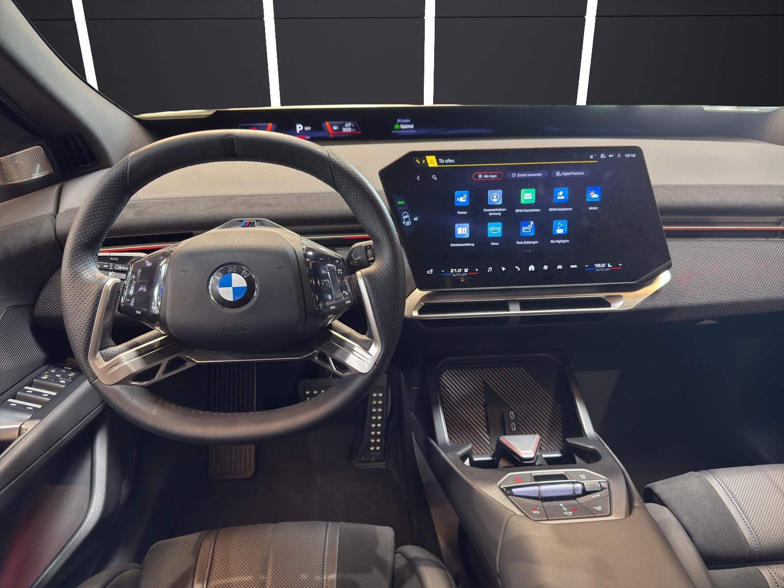 BMW iX3 50 xDrive-image-18