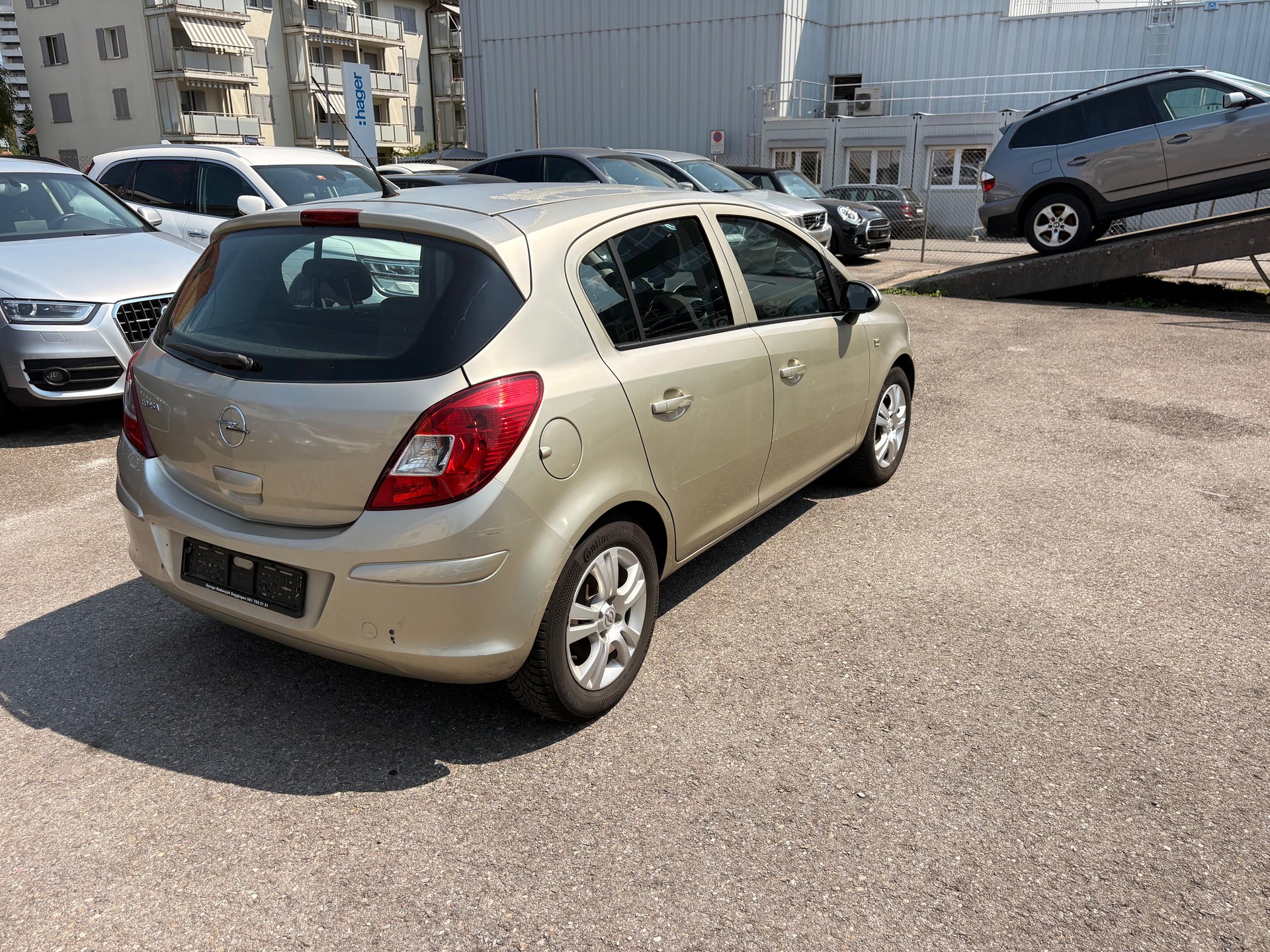 OPEL Corsa 1.4 TP Enjoy-image-3
