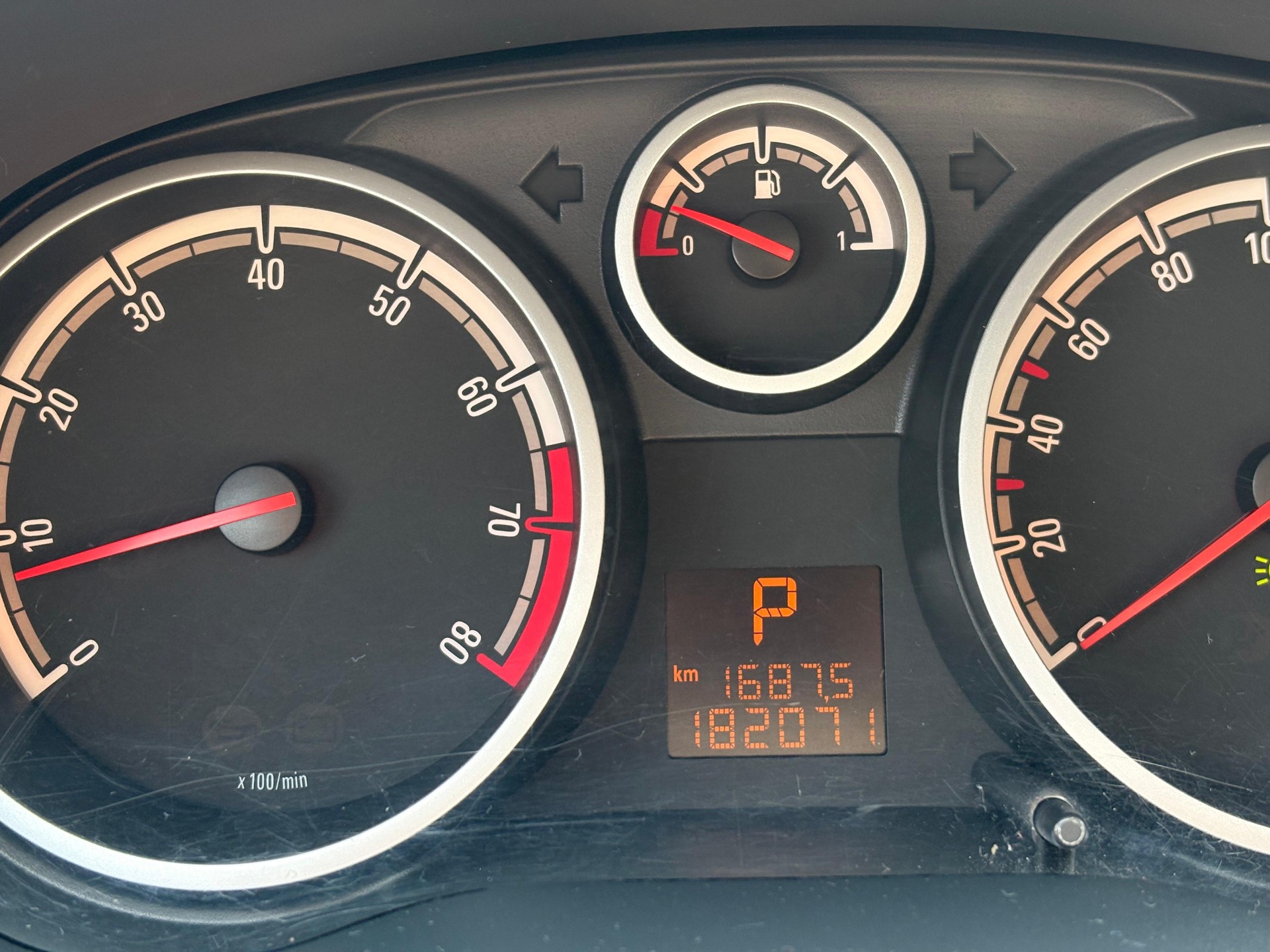 OPEL Corsa 1.4 TP Enjoy-image-12
