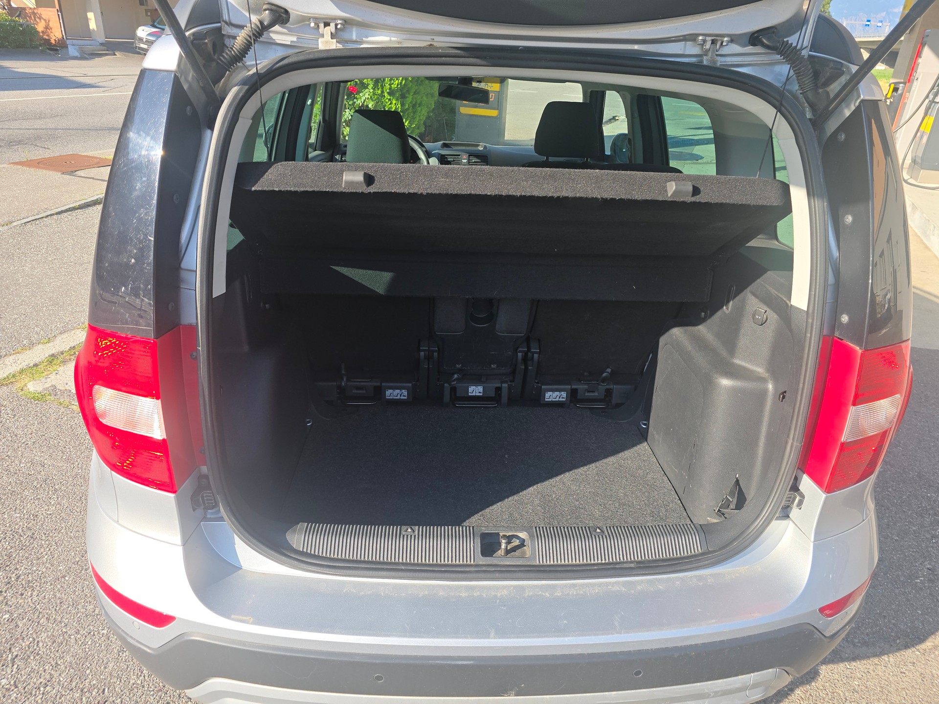SKODA Yeti 1.8 TSI Ambition 4x4-image-4
