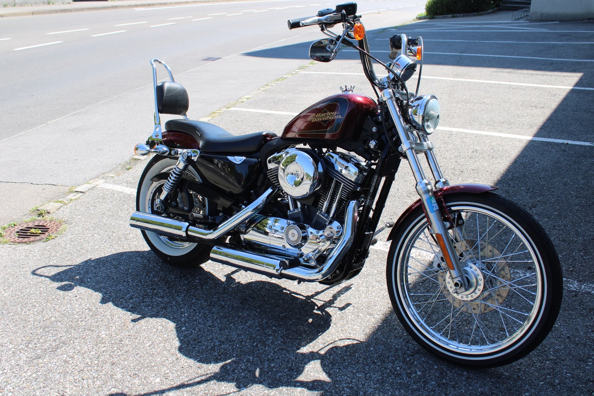 HARLEY-DAVIDSON XL 1200 V Seventy Two-image-0