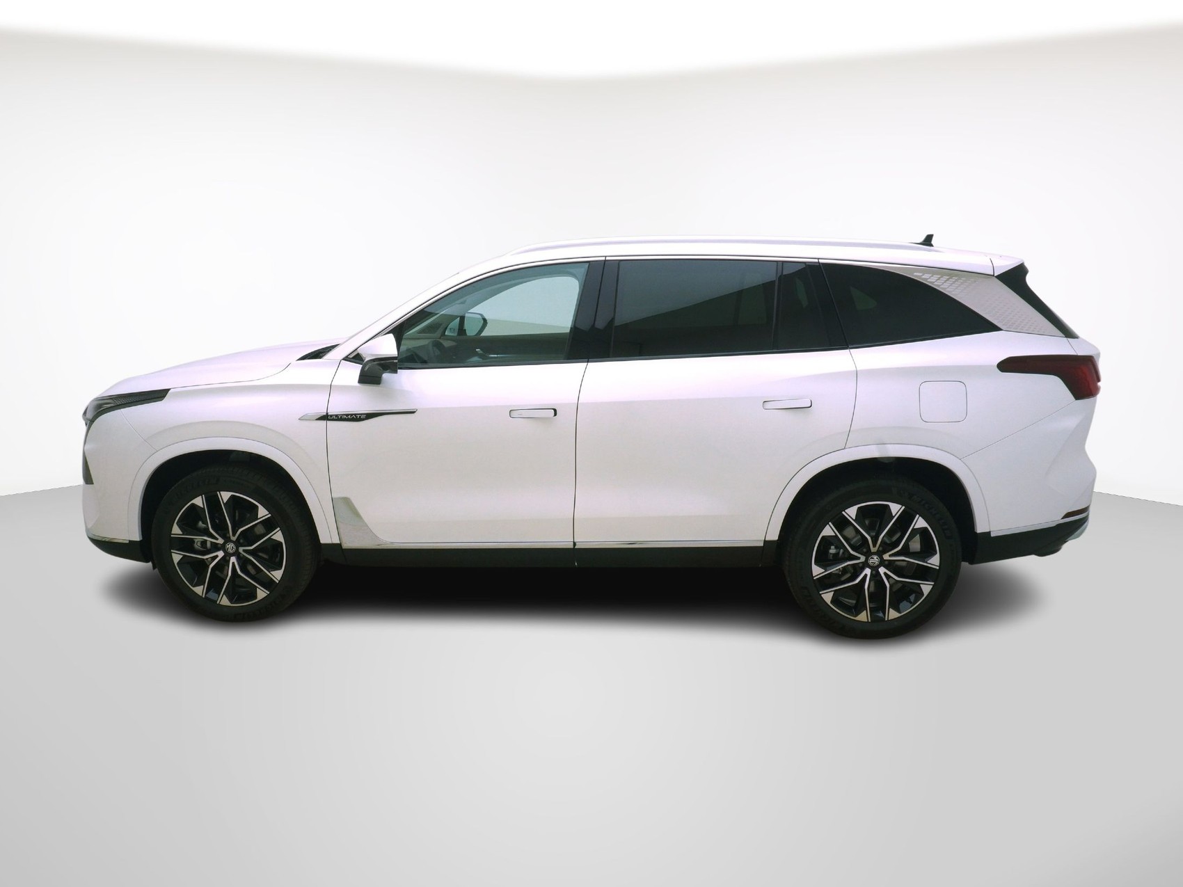 MG S9 1.5 PHEV Premium 7Plätzer-showroom-element-1