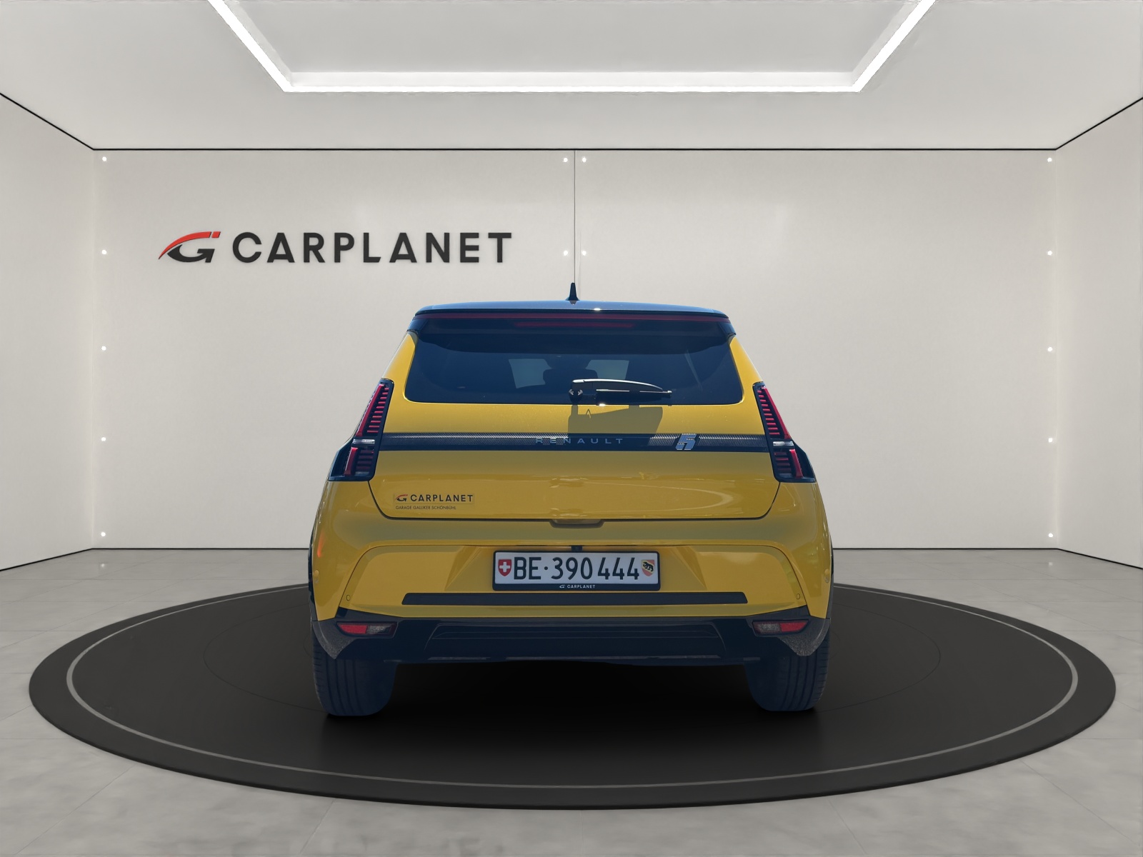 RENAULT R5 E-Tech Comfort Range iconic five-image-4