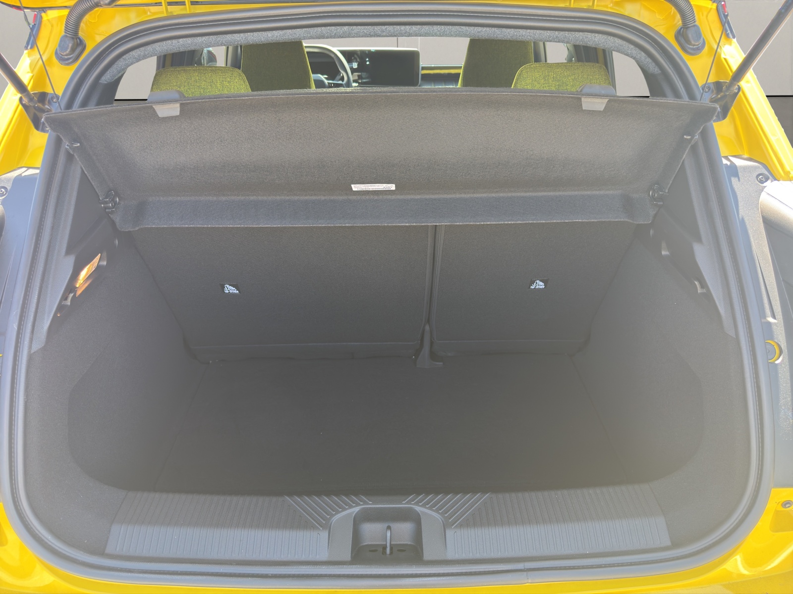 RENAULT R5 E-Tech Comfort Range iconic five-image-11