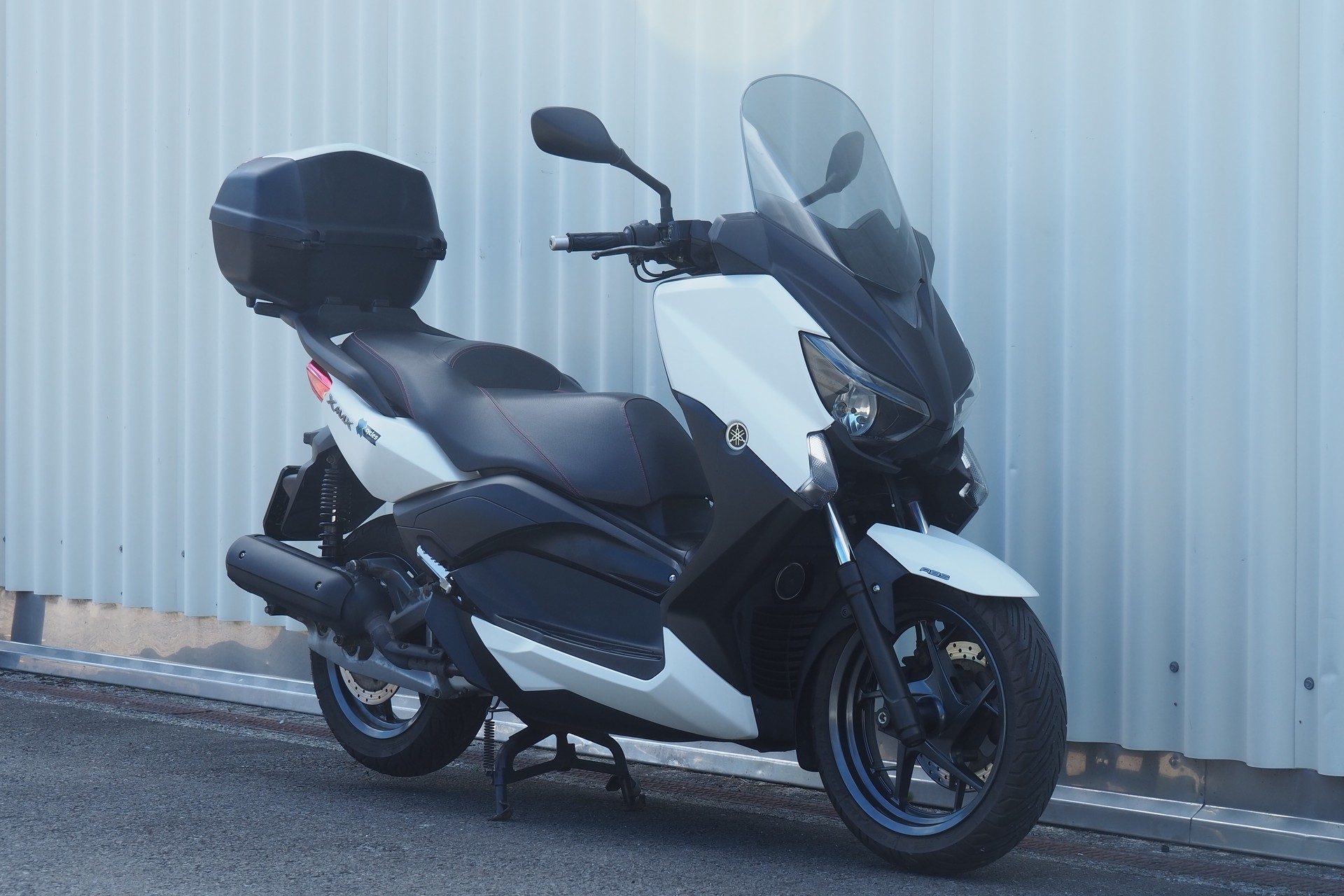YAMAHA YP125RA-image-2