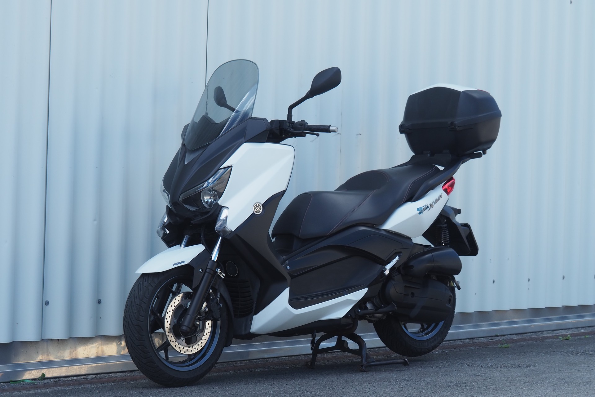 YAMAHA YP125RA-image-3