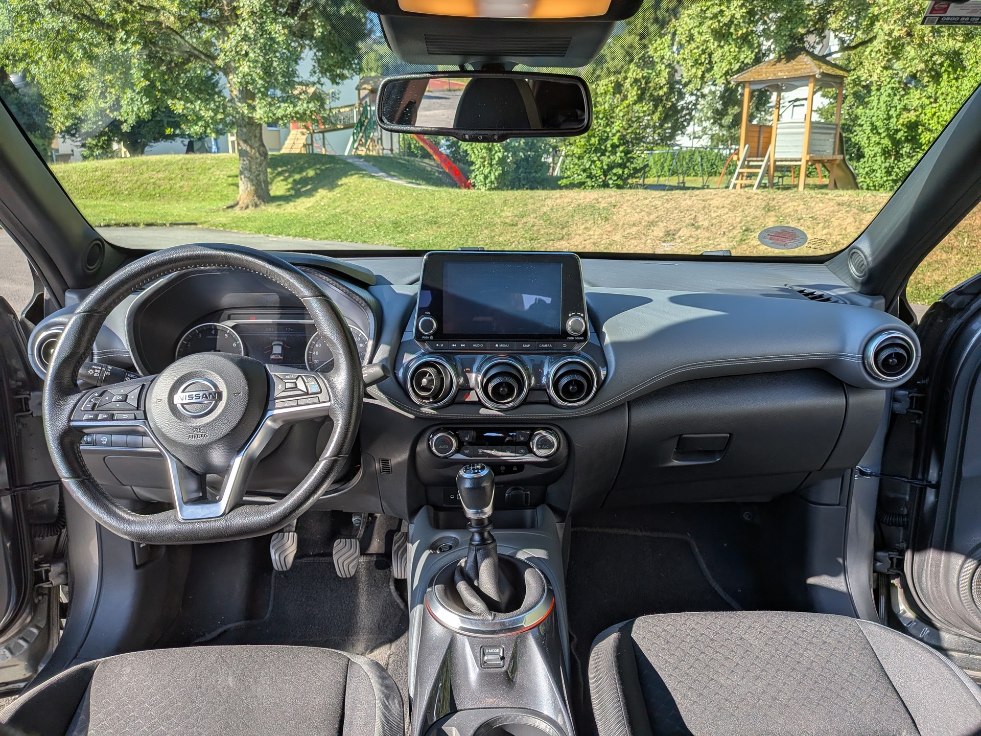 NISSAN 1.0 DIG-T N-Connecta-image-7