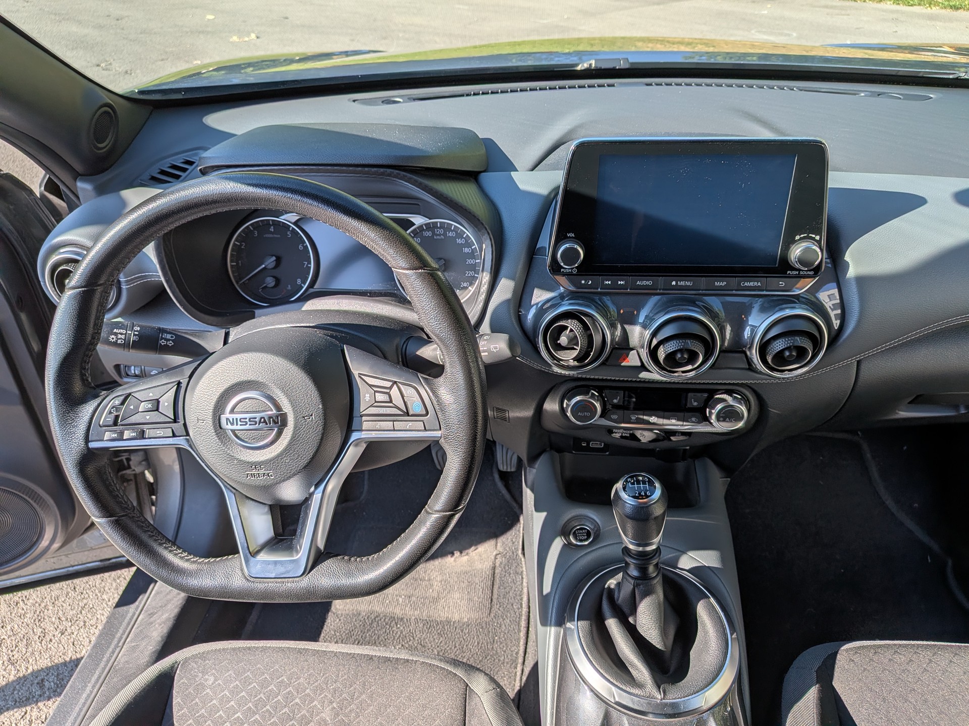 NISSAN 1.0 DIG-T N-Connecta-image-8