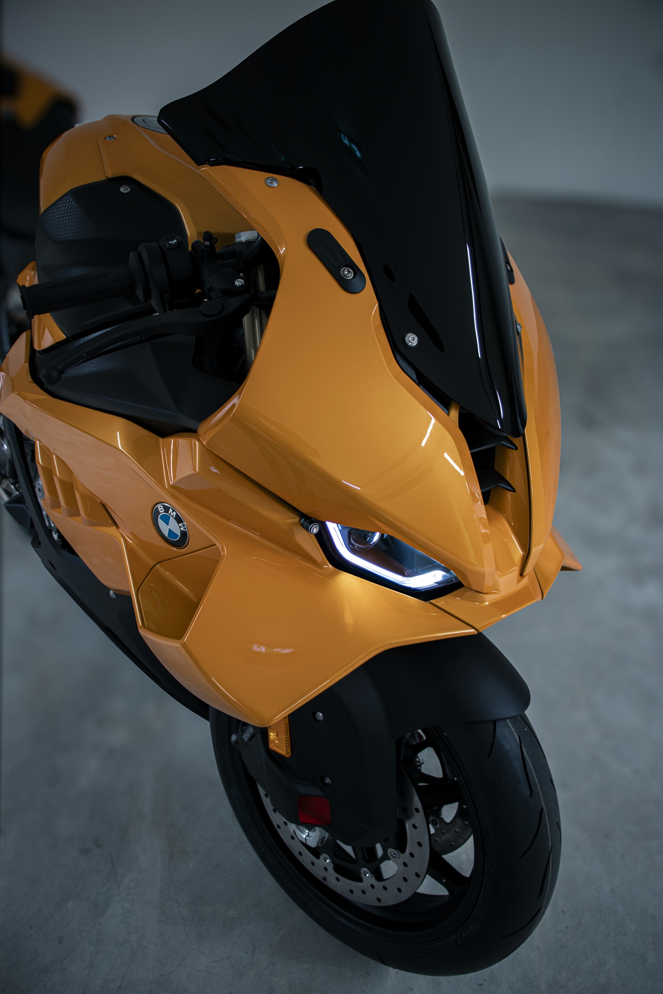 BMW S 1000 RR-image-0