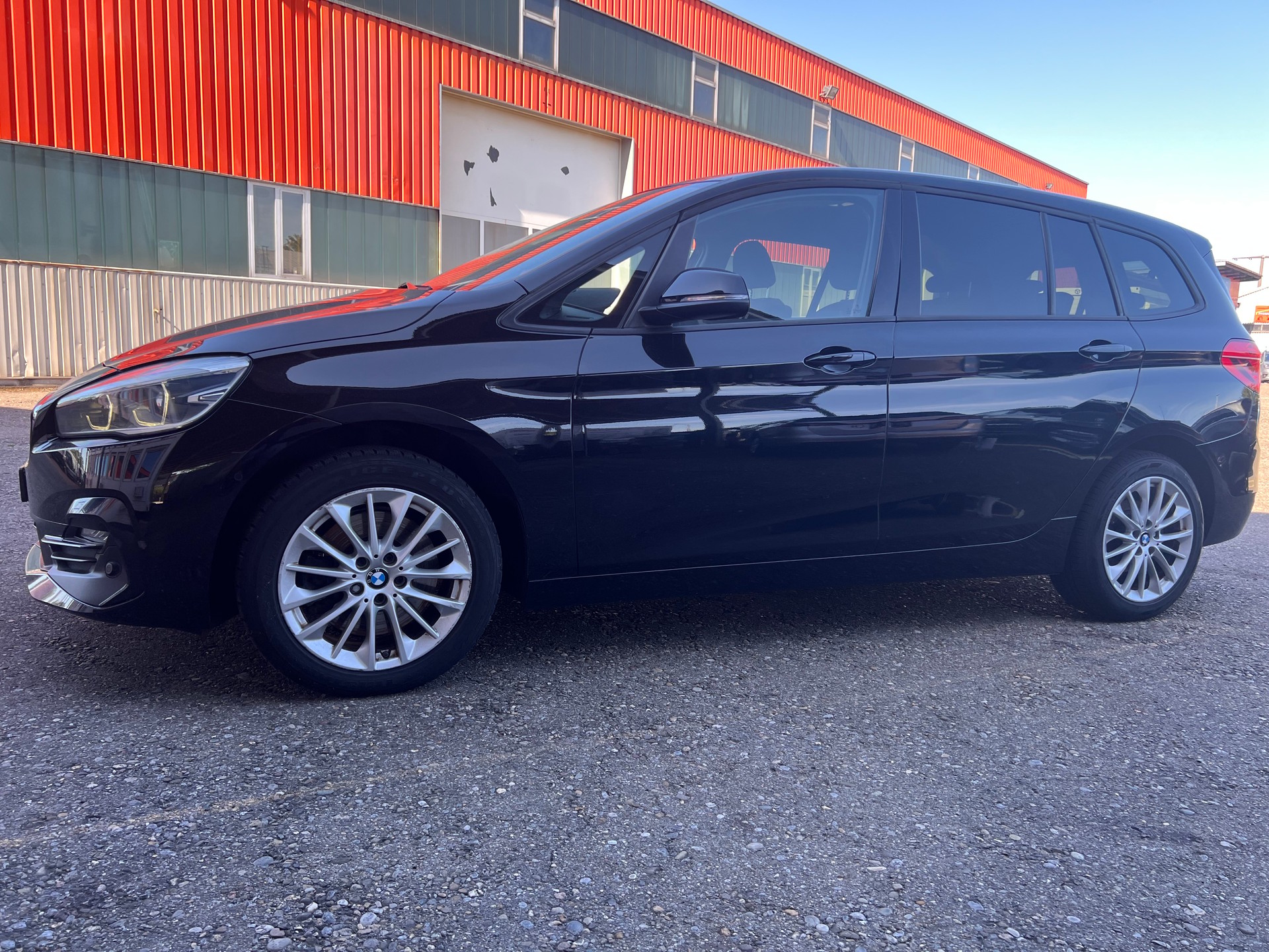 BMW 218d xDrive Gran Tourer Steptronic Luxury Line 7 PLÄTZE-image-8