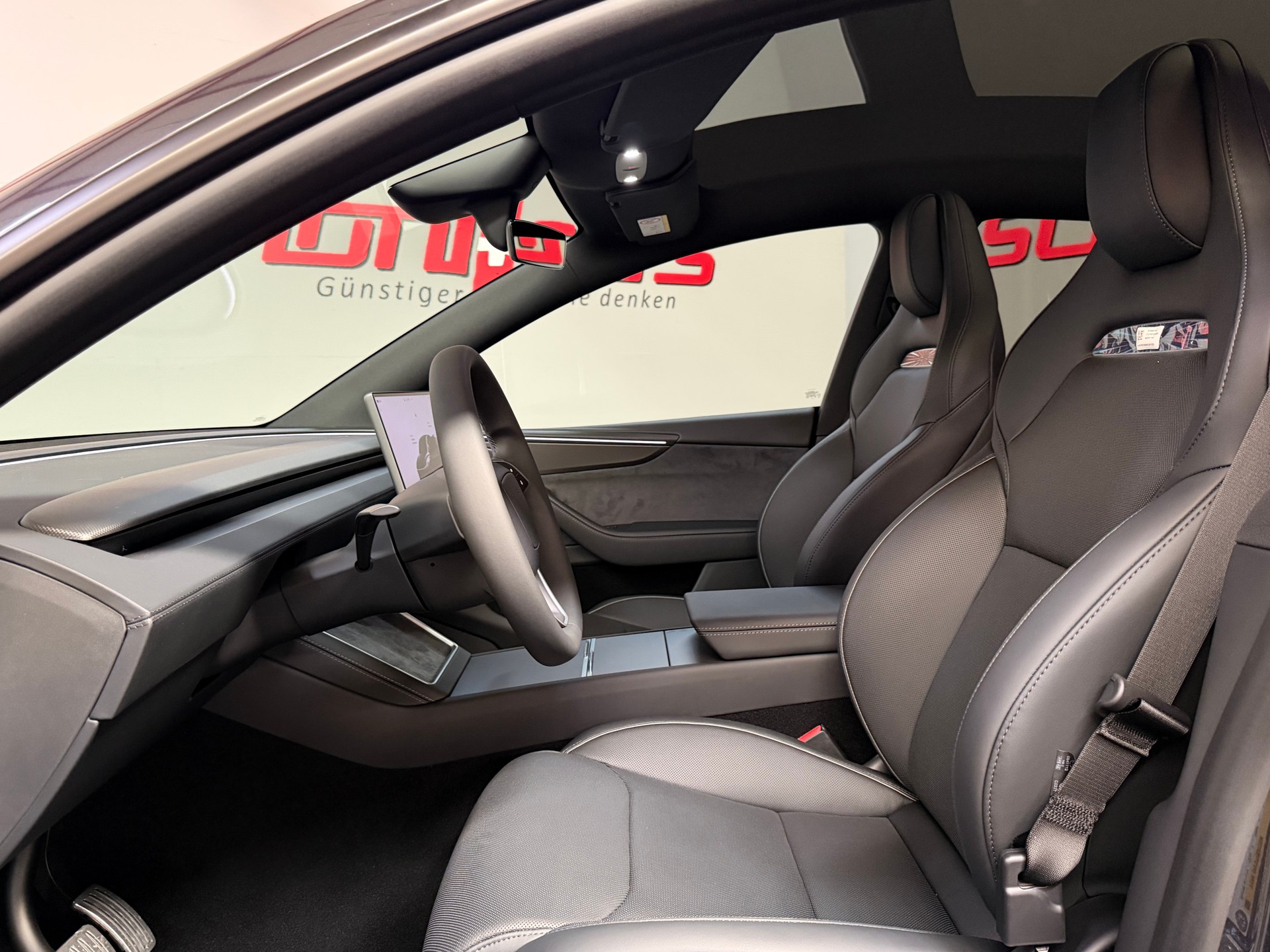 TESLA Model Y Performance AHK-image-12