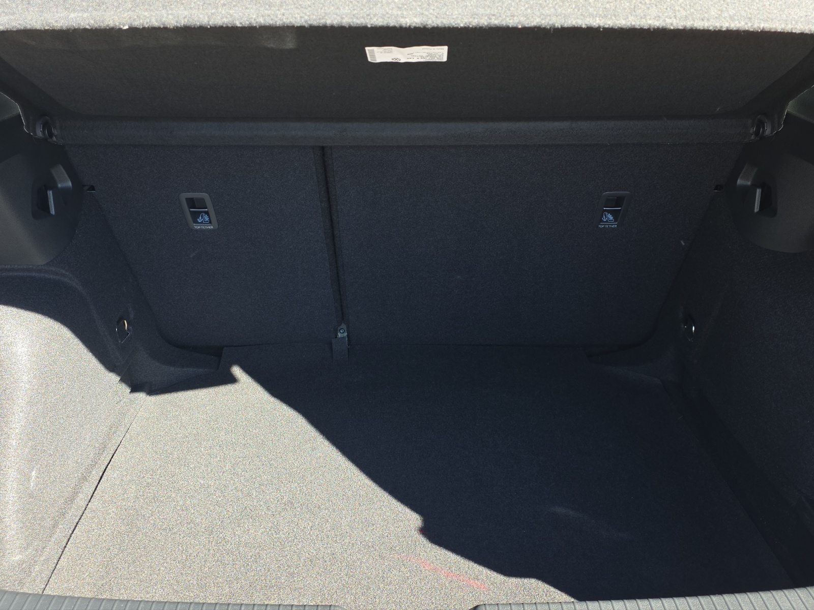 VW Golf 1.5 TSI Basis-image-14