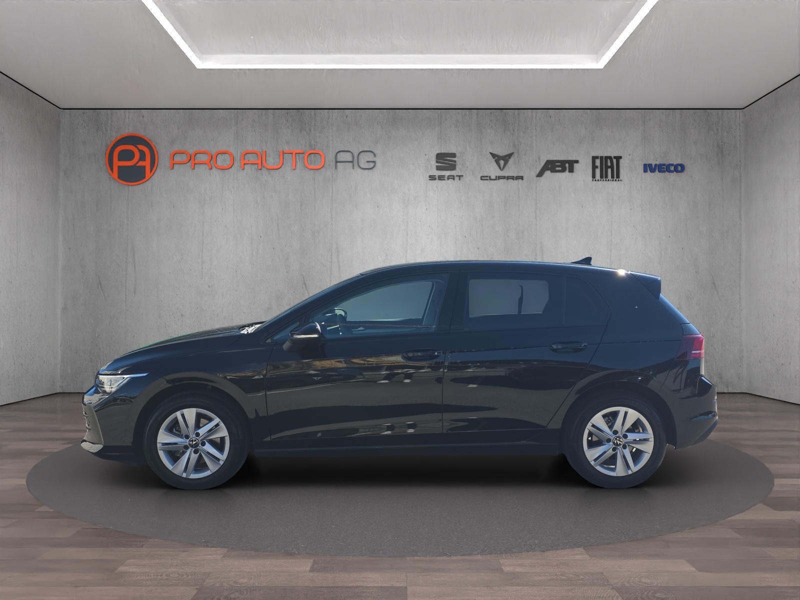 VW Golf 1.5 TSI Basis-showroom-element-1
