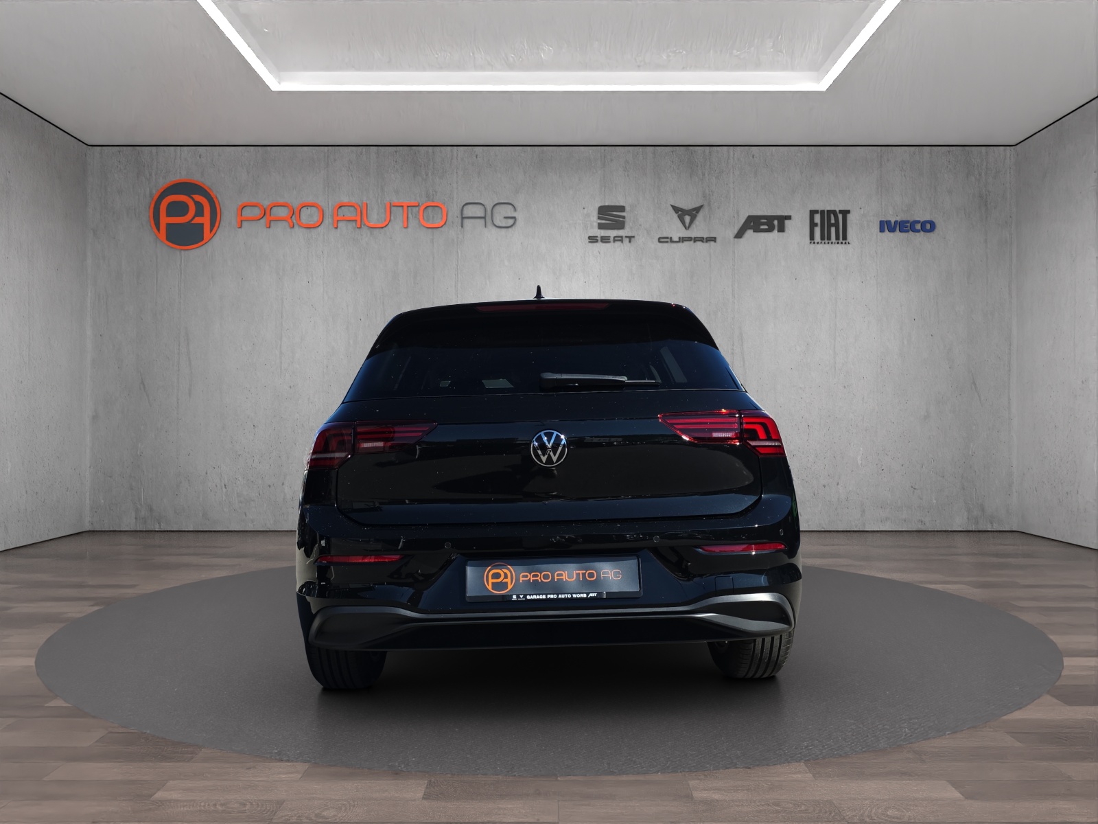 VW Golf 1.5 TSI Basis-showroom-element-3