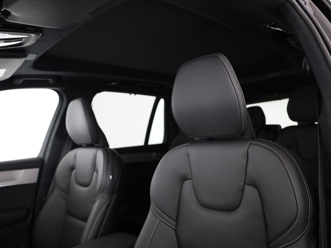 VOLVO XC90 2.0 T8 TE Black Edition eAWD-image-9