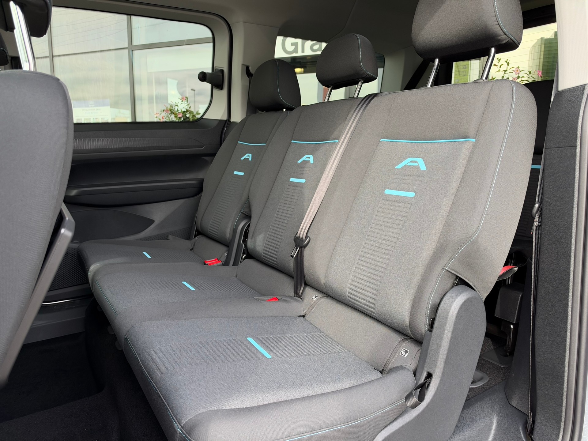 FORD Grand Tourneo Connect 2.0 EcoBlue AWD Active-image-7