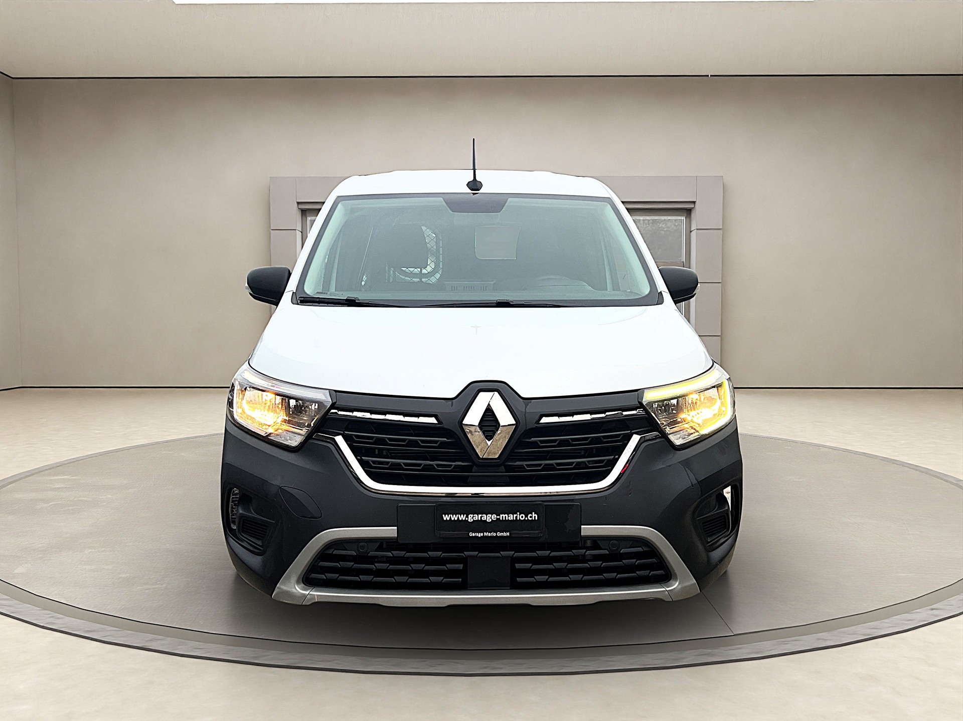 RENAULT Kangoo Van 1.5 dCi Standard 95 Extra ✅CH-Fahrzeug & 8-fach bereift✅-image-1