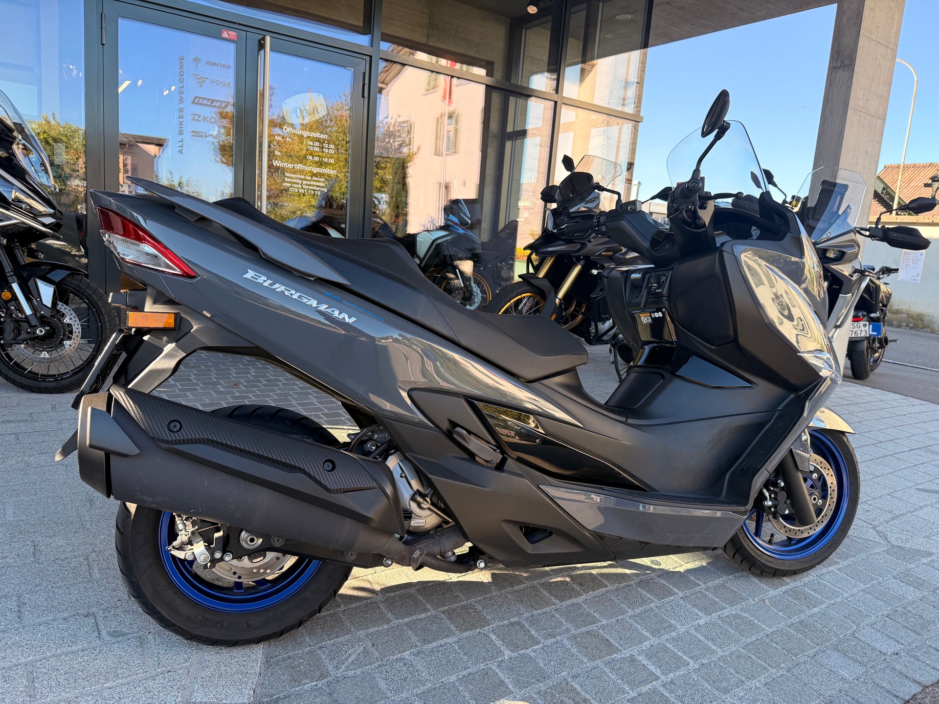 SUZUKI AN 400 Burgman ABS-image-2