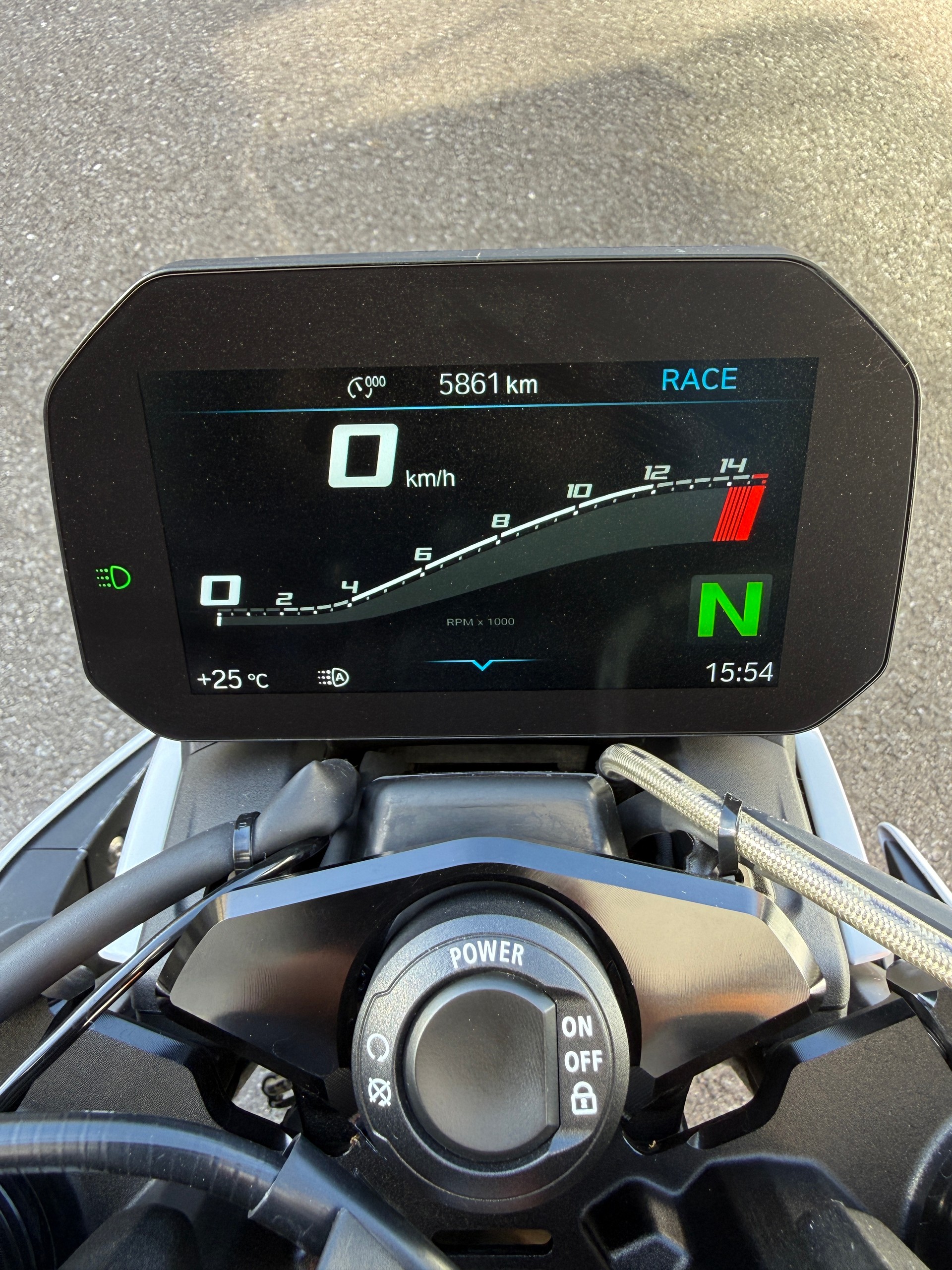 BMW M 1000 R-image-5