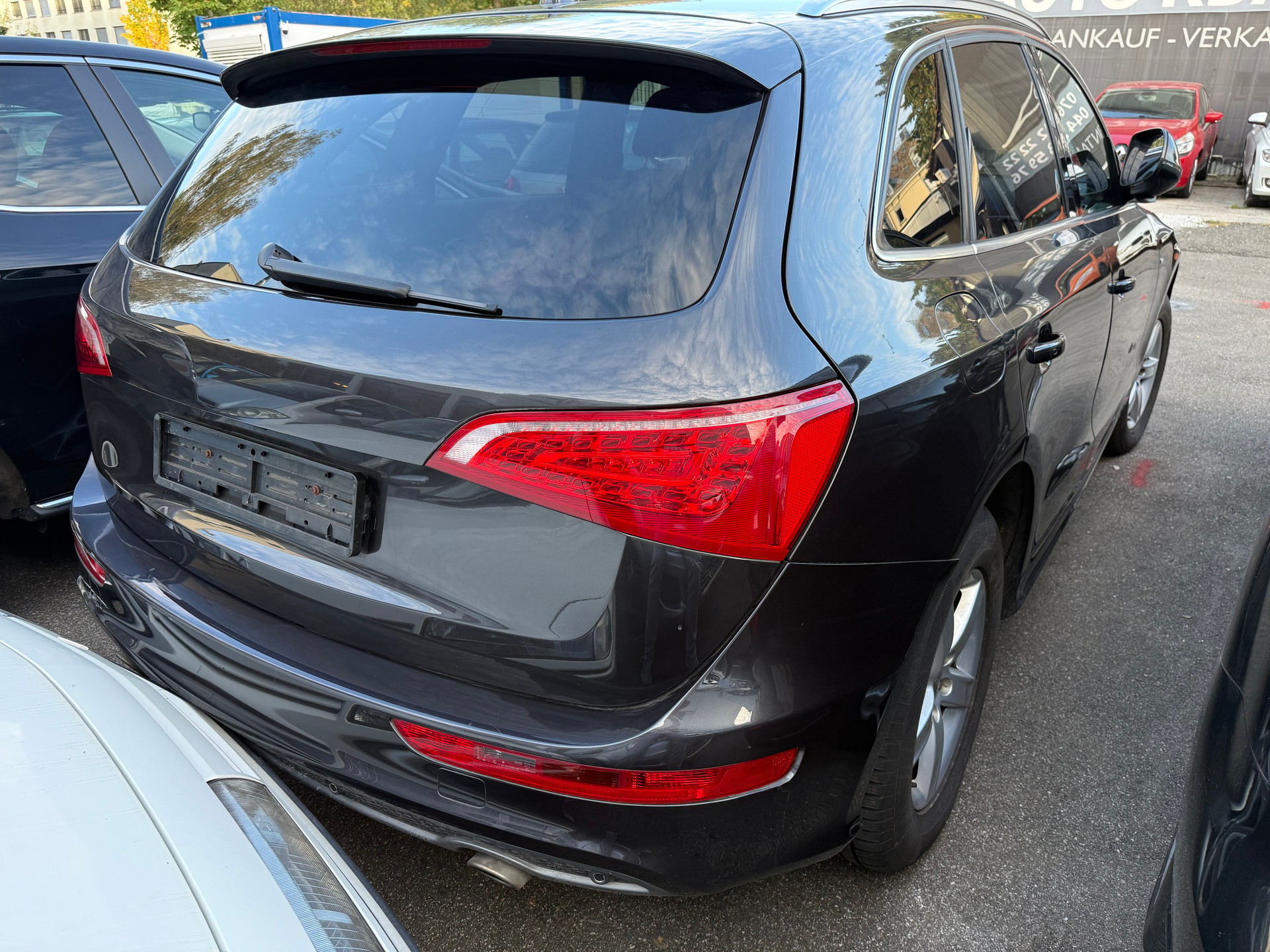 AUDI Q5 3.0 TDI quattro S-tronic-image-5