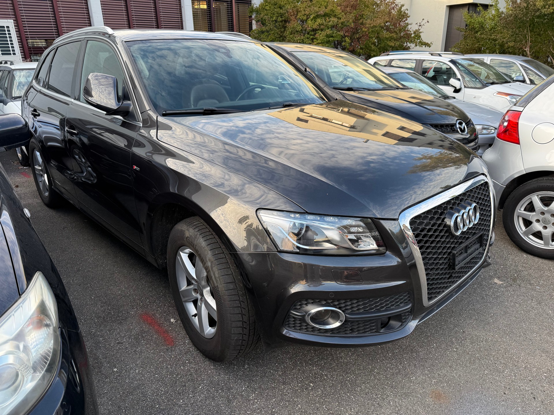 AUDI Q5 3.0 TDI quattro S-tronic-image-2