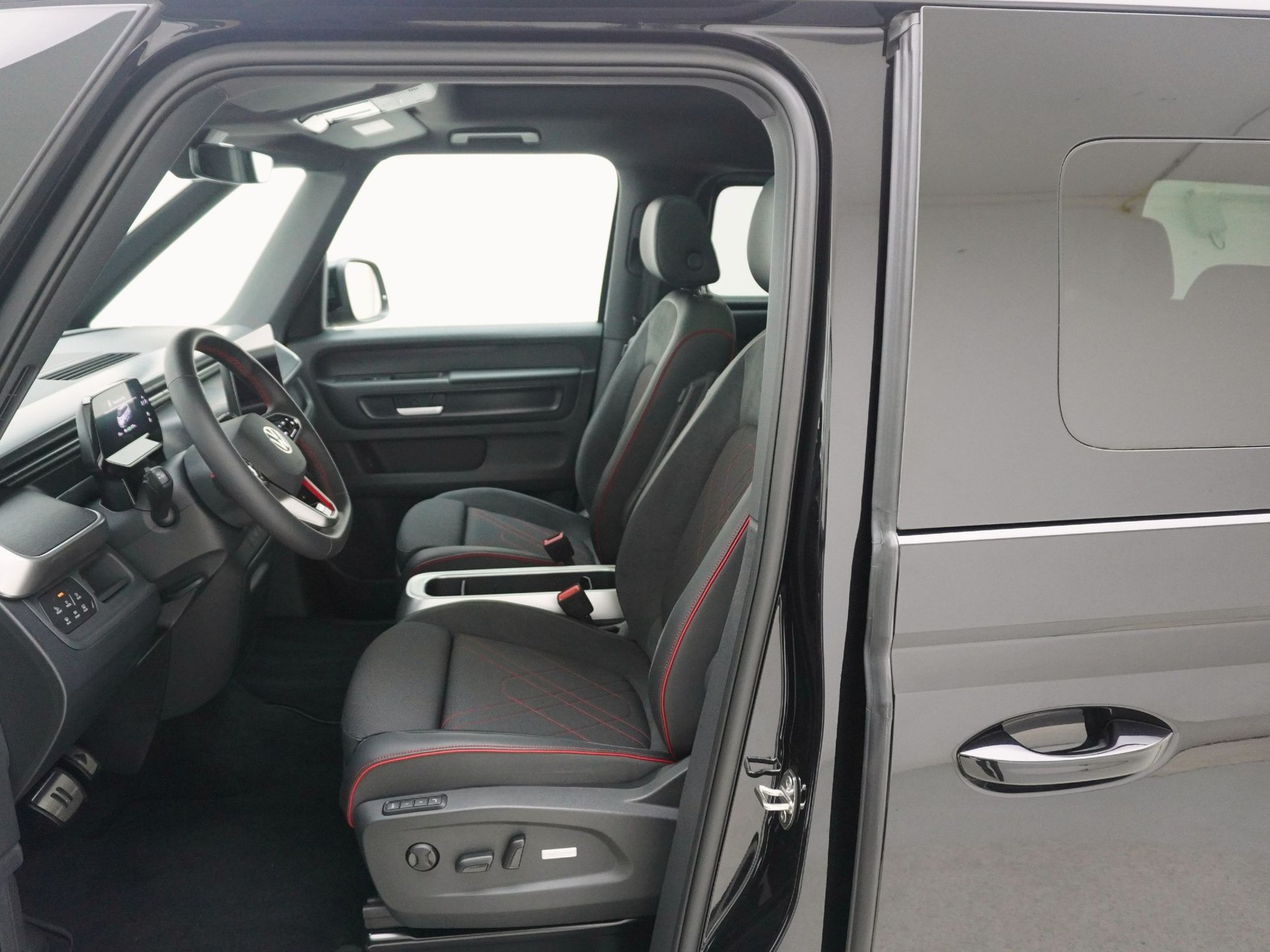 VW ID.Buzz 84kWh GTX 4MOTION langer Radstand-image-12