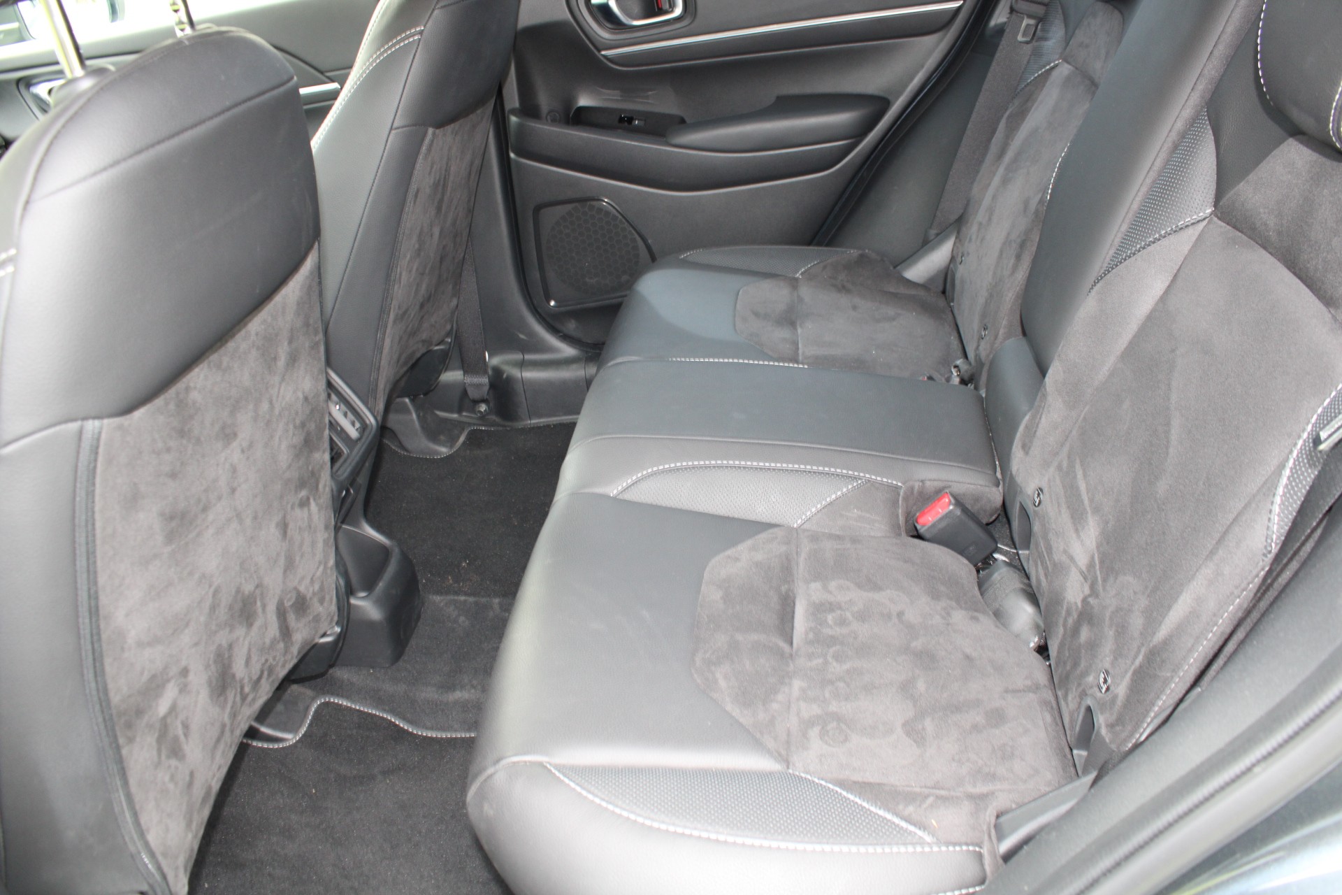 HONDA HR-V 1.5i-MMD Advance CVT-image-7