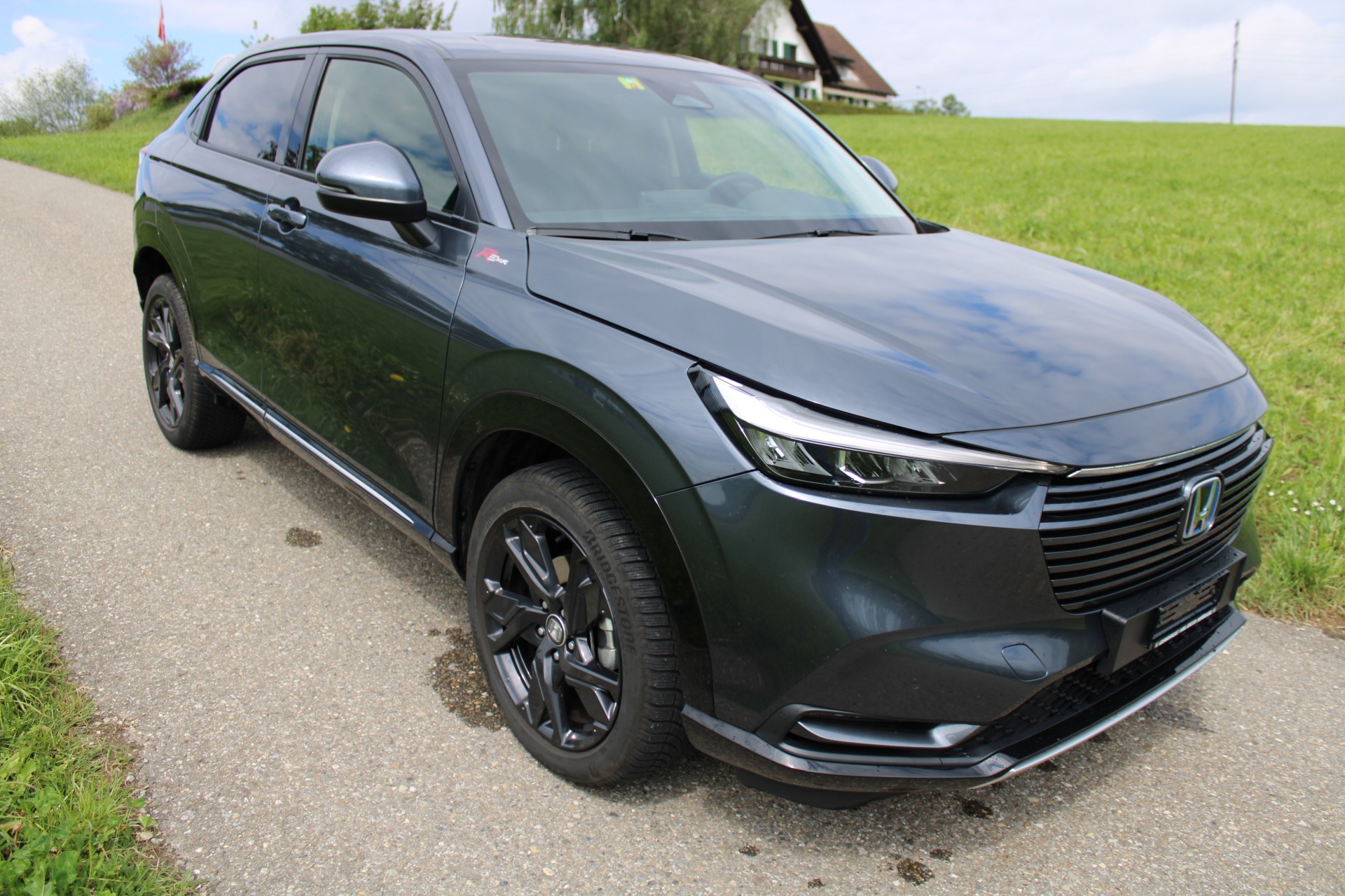 HONDA HR-V 1.5i-MMD Advance CVT-image-2