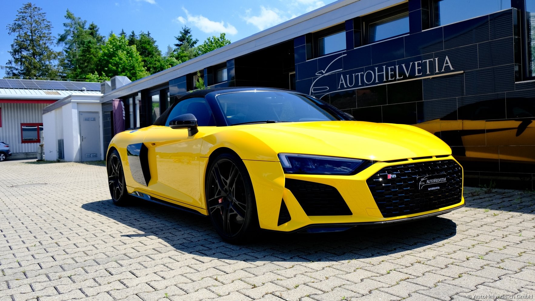AUDI R8 Spyder performance S-Tronic-showroom-element-1