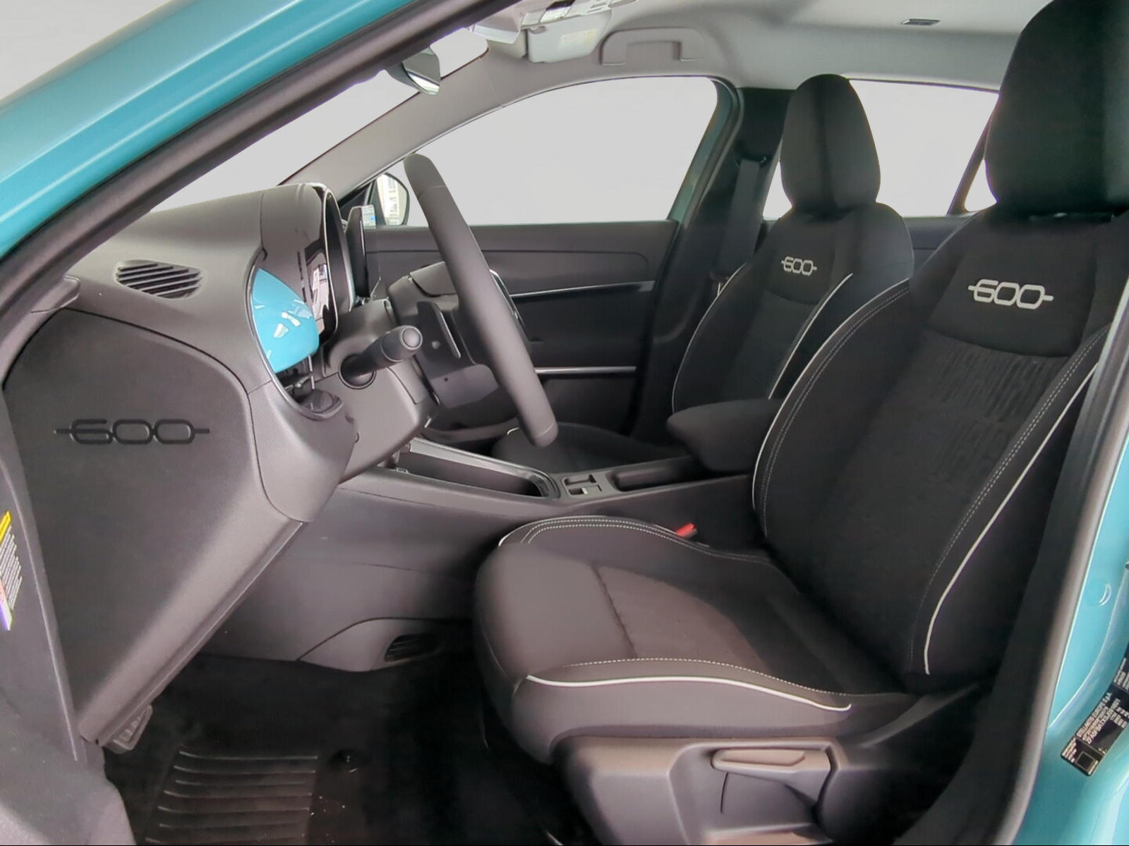 FIAT FIAT 600h MildHybrid Cult + Comfort + Winter + Style Paket-image-5