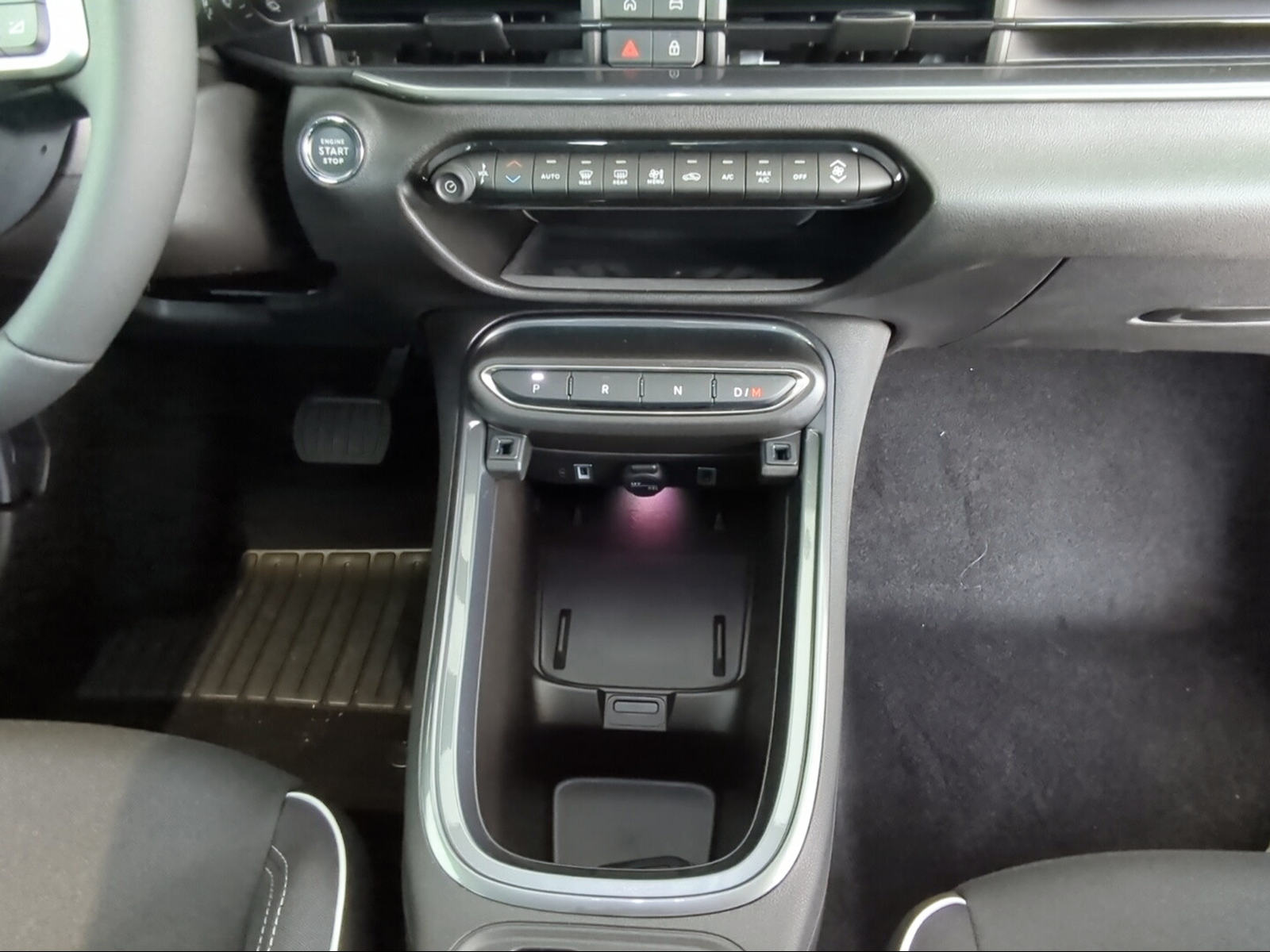 FIAT FIAT 600h MildHybrid Cult + Comfort + Winter + Style Paket-image-9