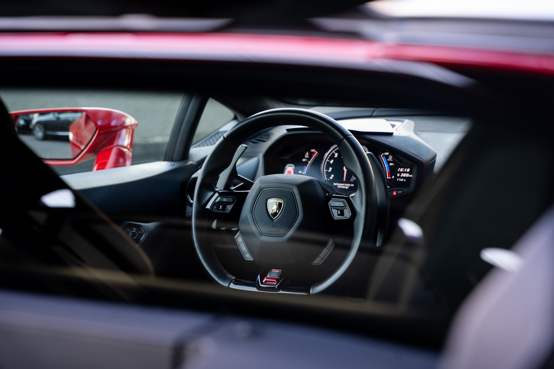 LAMBORGHINI LP610-4 Coupé DCT-image-10