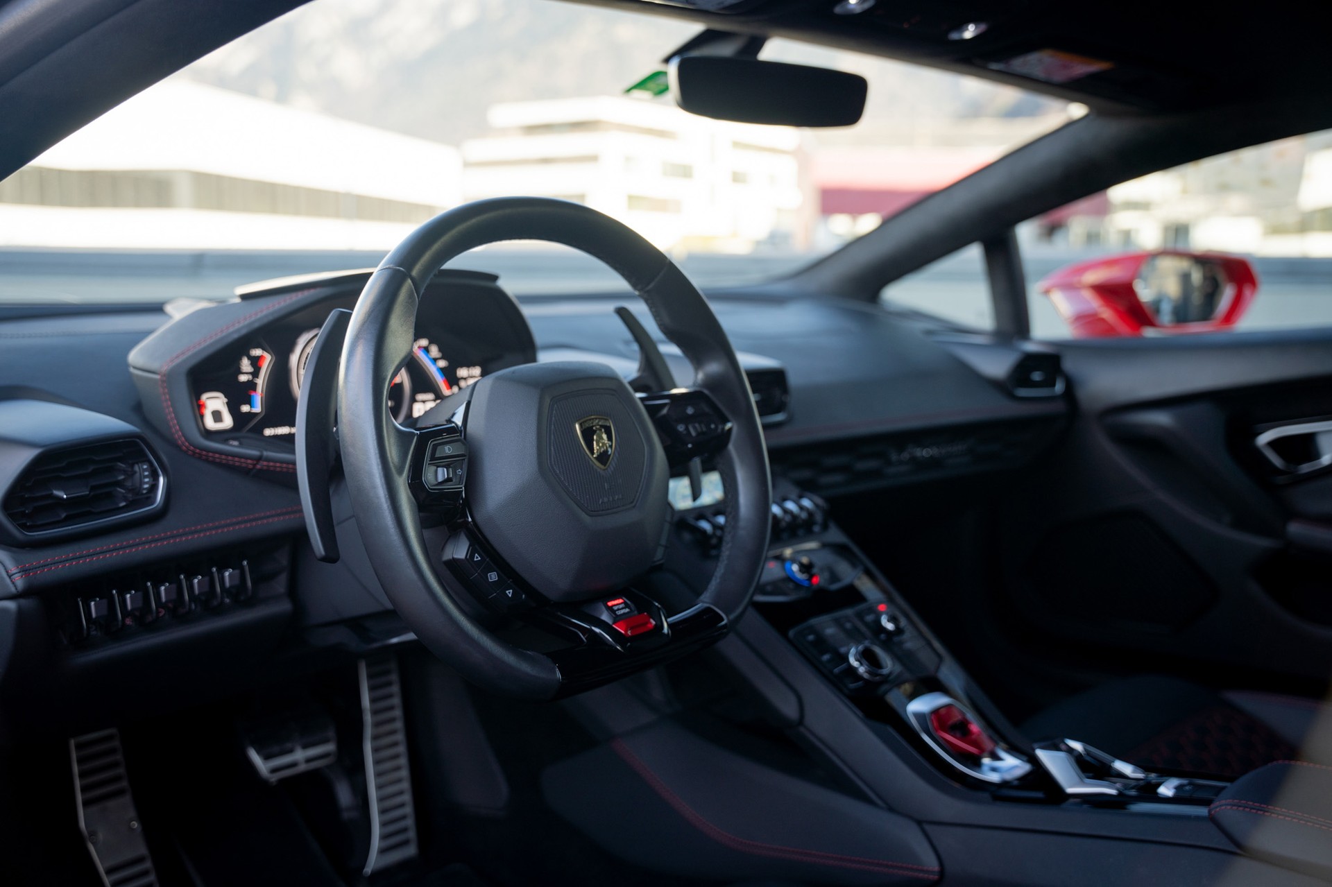 LAMBORGHINI LP610-4 Coupé DCT-image-8
